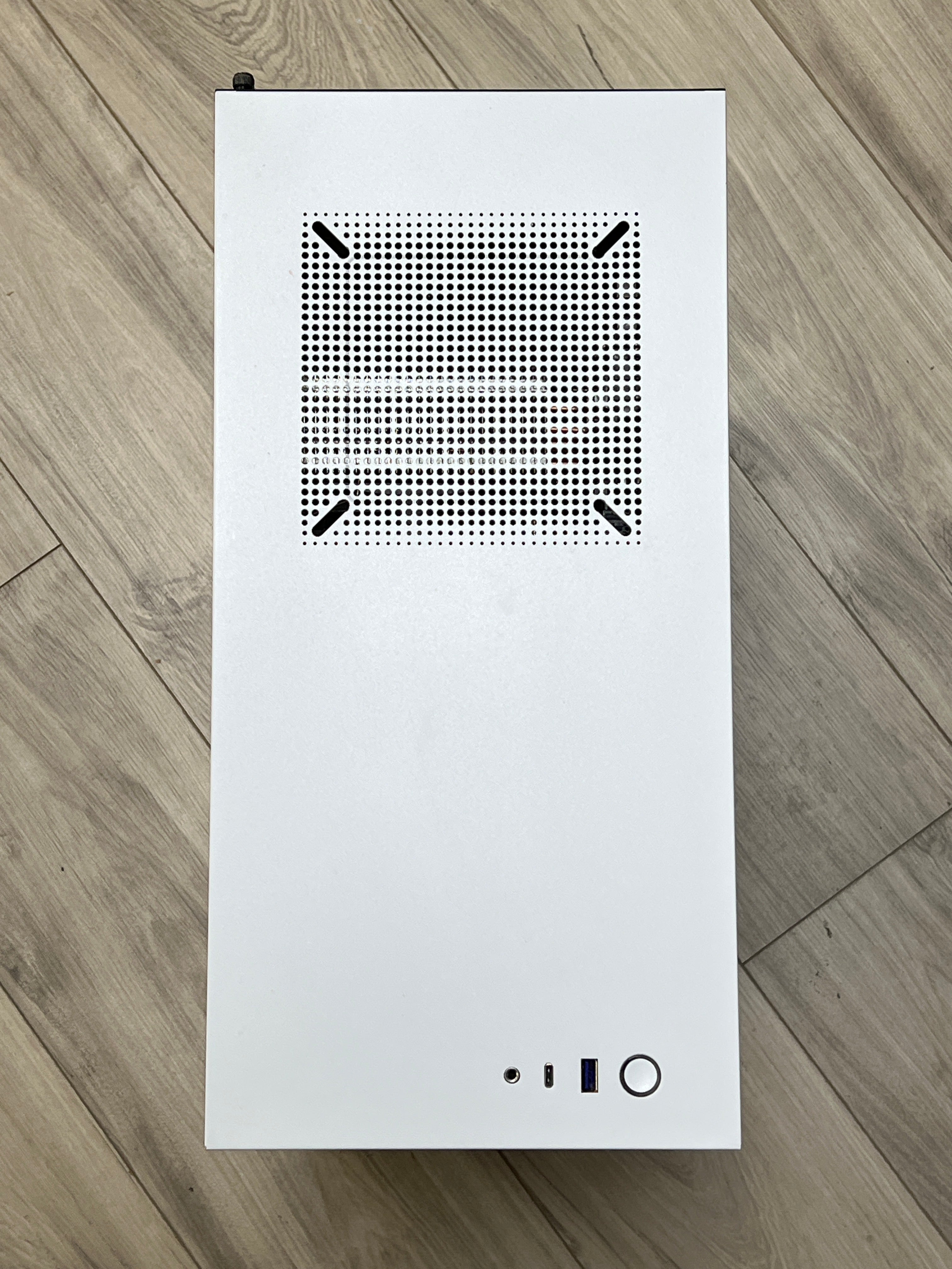 Custom PC i3-9100F 16GB RAM 512GB SSD GTX 1050 Ti - Used