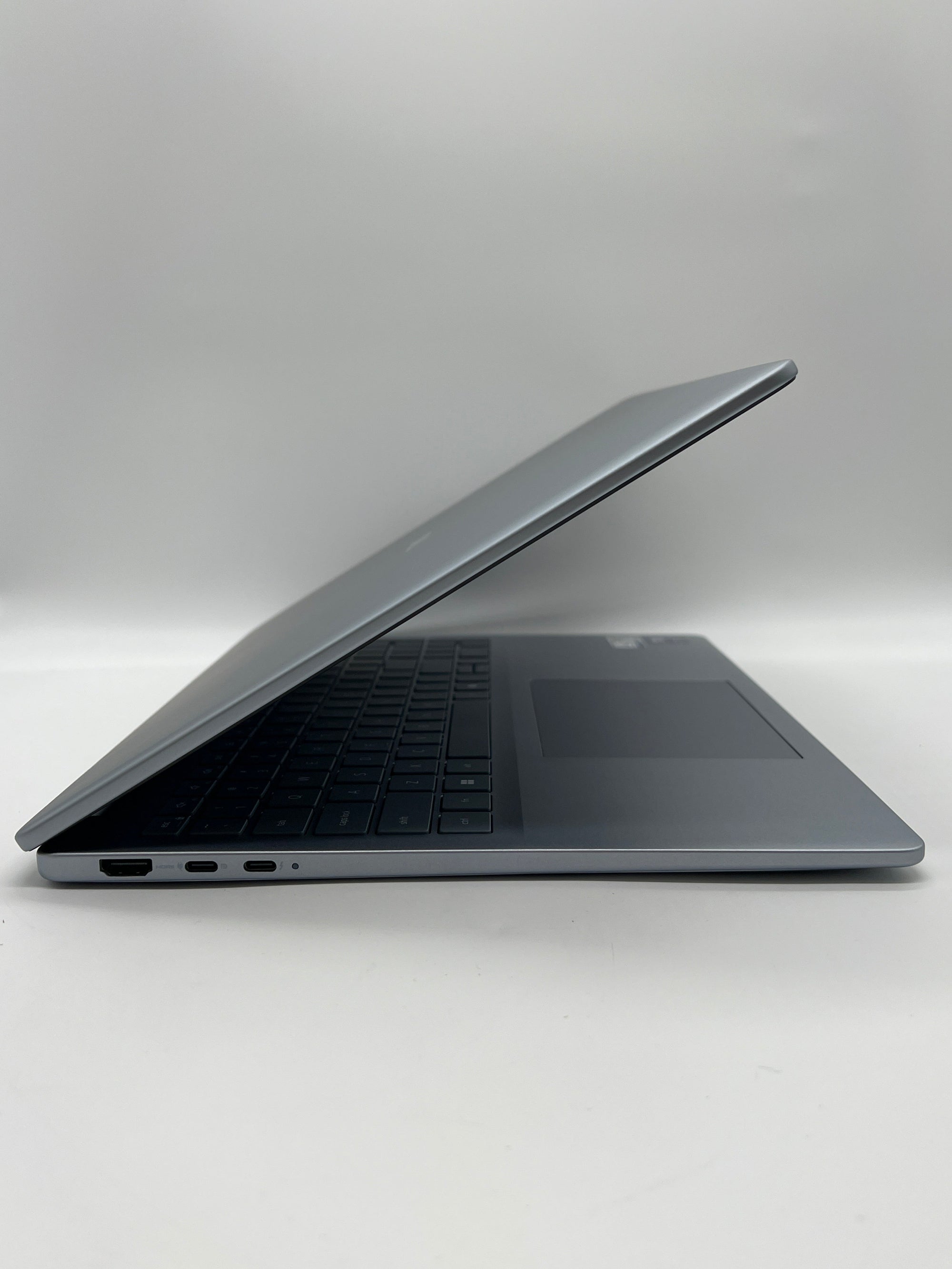 Dell 16 Plus DB16250 Ultra 7 32GB RAM 1TB SSD
