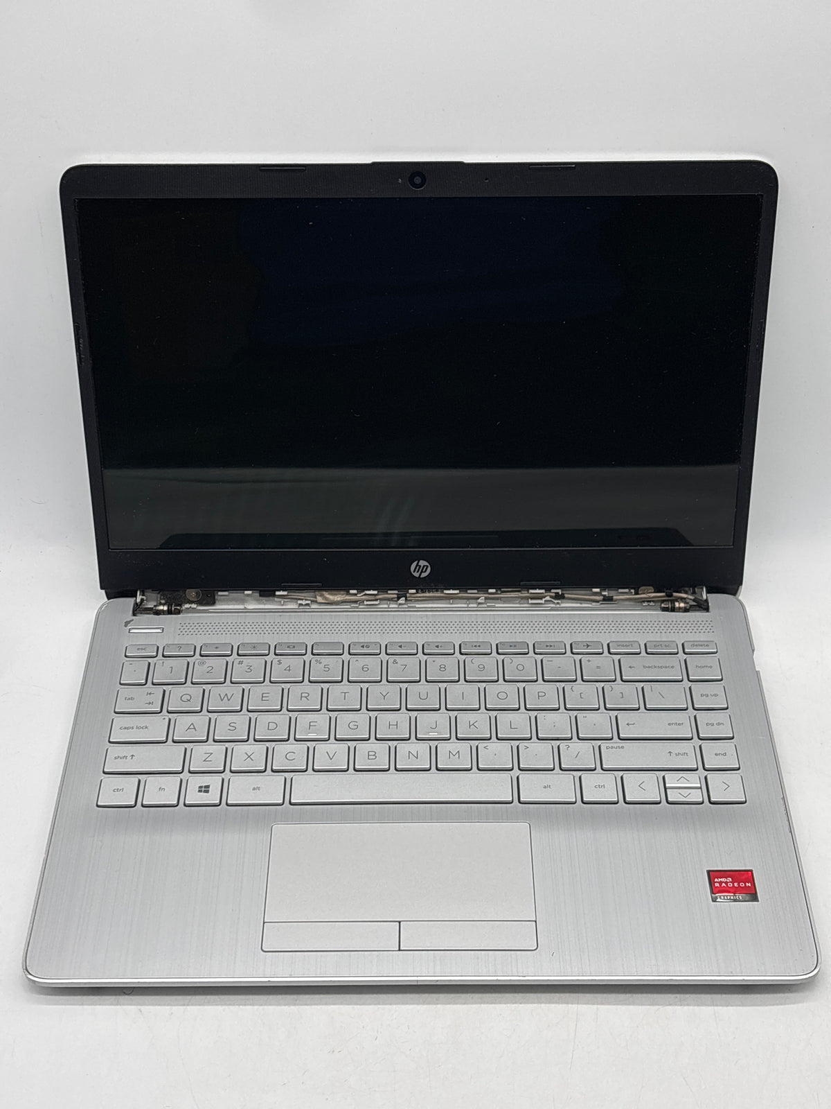 HP 14-dk1022wm 14" AMD Ryzen 3 3250U 4GB RAM 128GB SSD Silver - READ