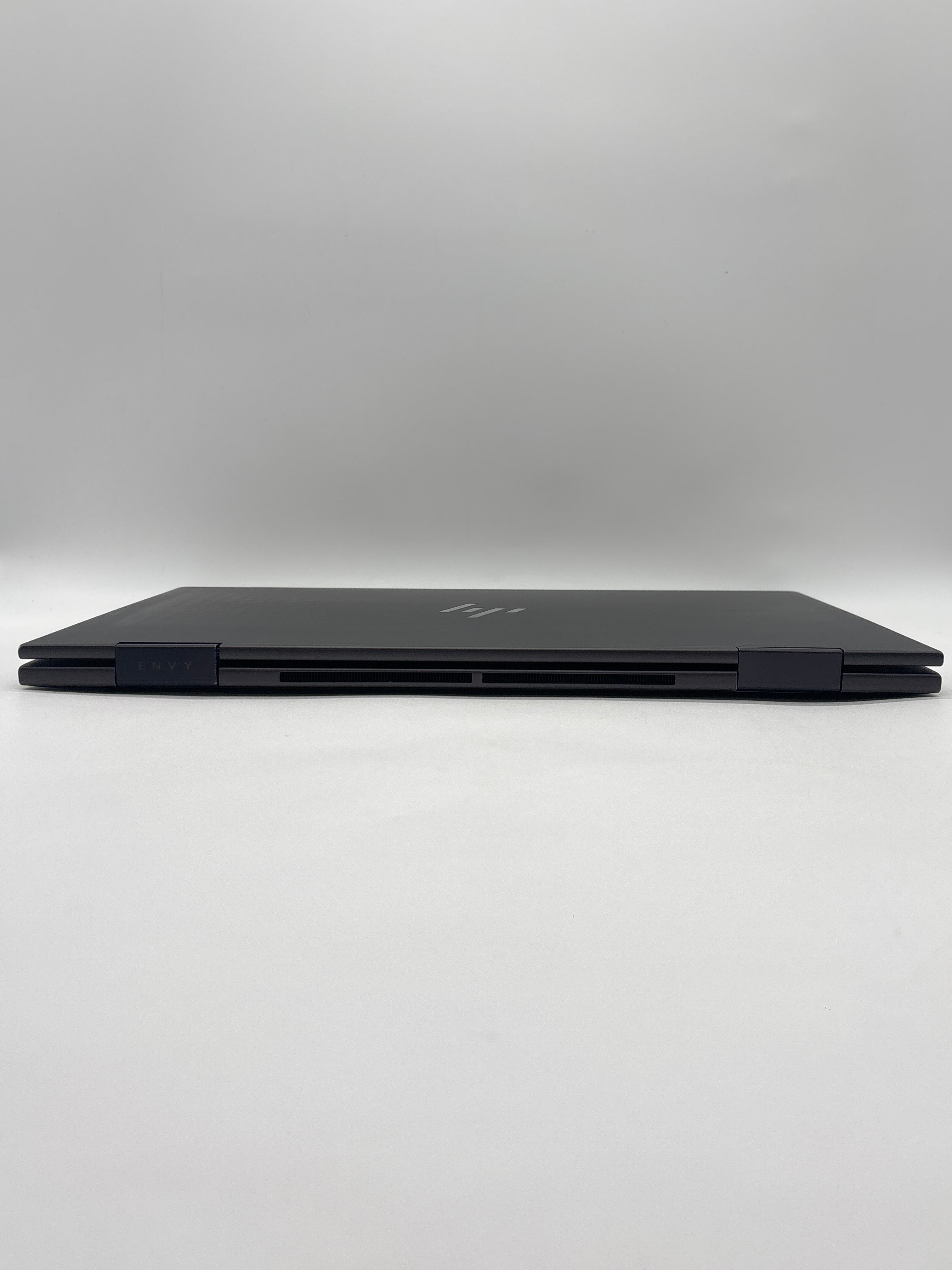 HP ENVY X360 15-fh0023dx Ryzen 7 7730U 16GB RAM 512GB SSD