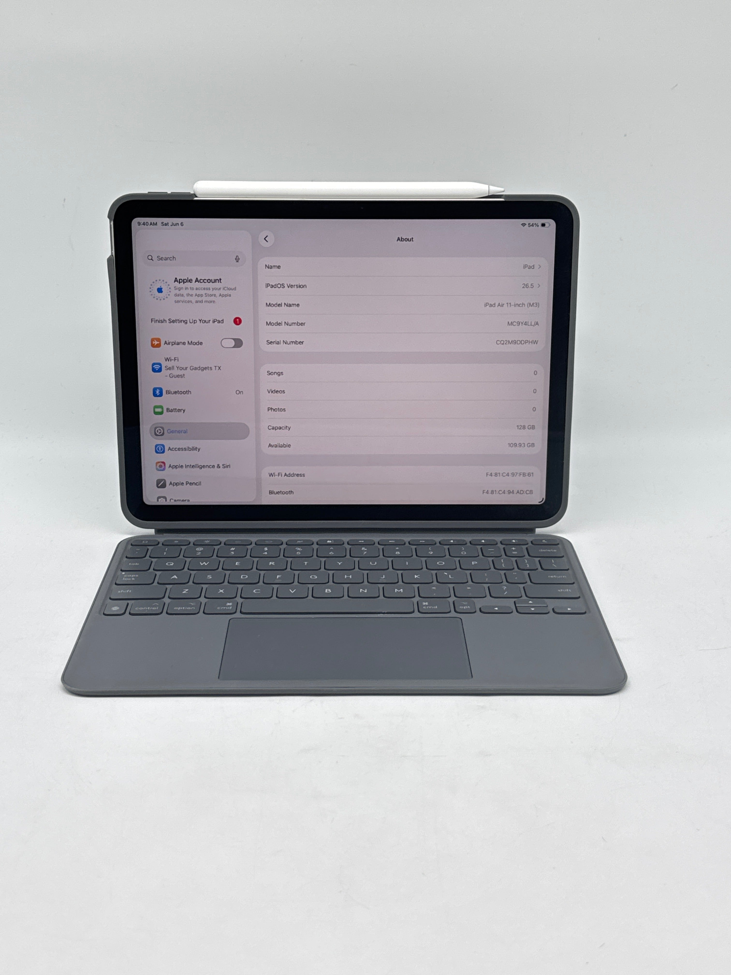 Apple iPad Air 11-inch M3 A3268 128GB Wi-Fi with Keyboard/Apple Pencil