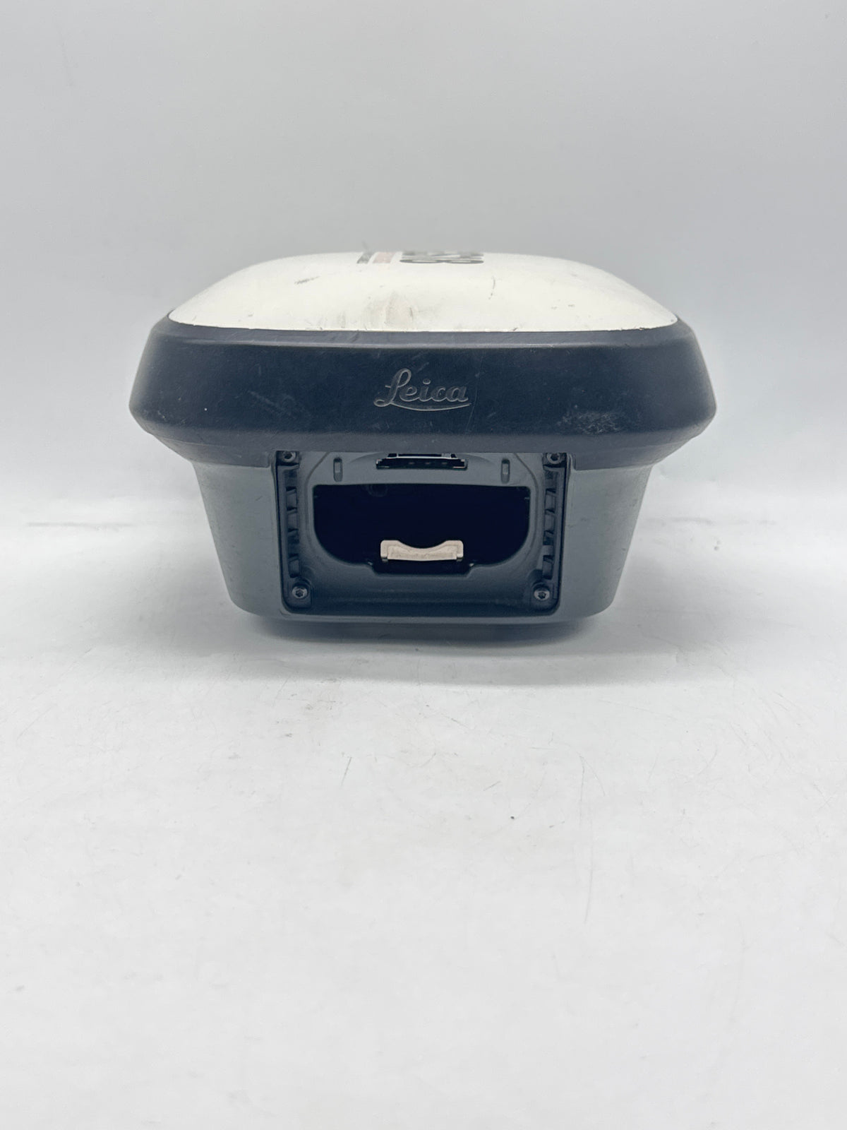 Leica GS18 GNSS Multi-Frequency Smart Antenna Receiver 555 Channel - Used