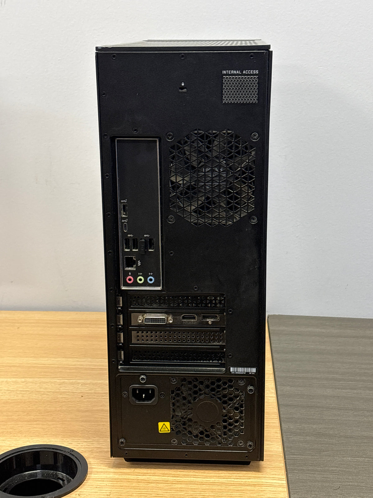HP Omen 30L Ryzen 5 3600 8GB RAM 256GB SSD + 1TB HDD GTX 1660 Super - Used