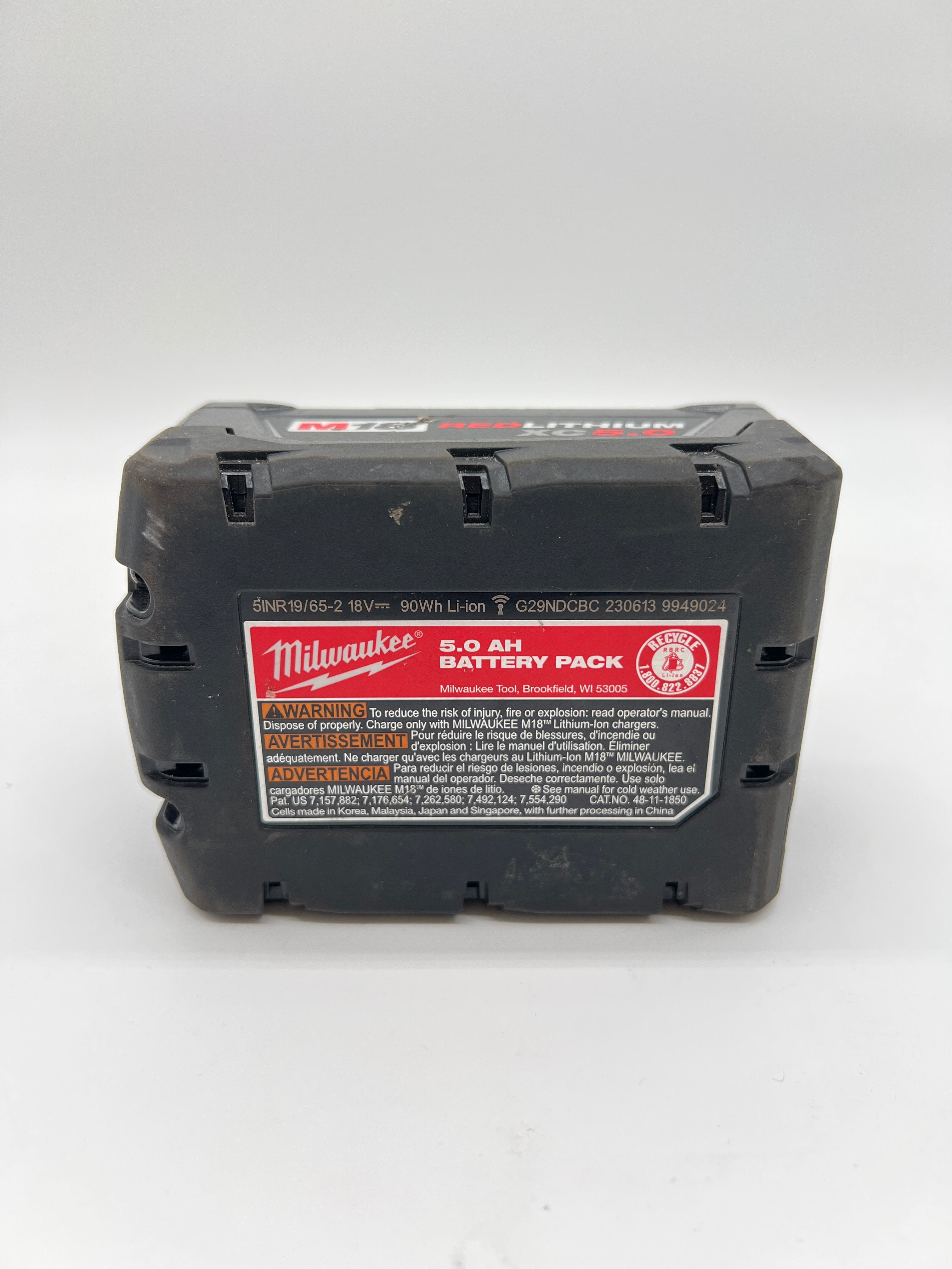 Milwaukee M 18 Red Lithium XC 5.0 AH Battery 18V Black Used