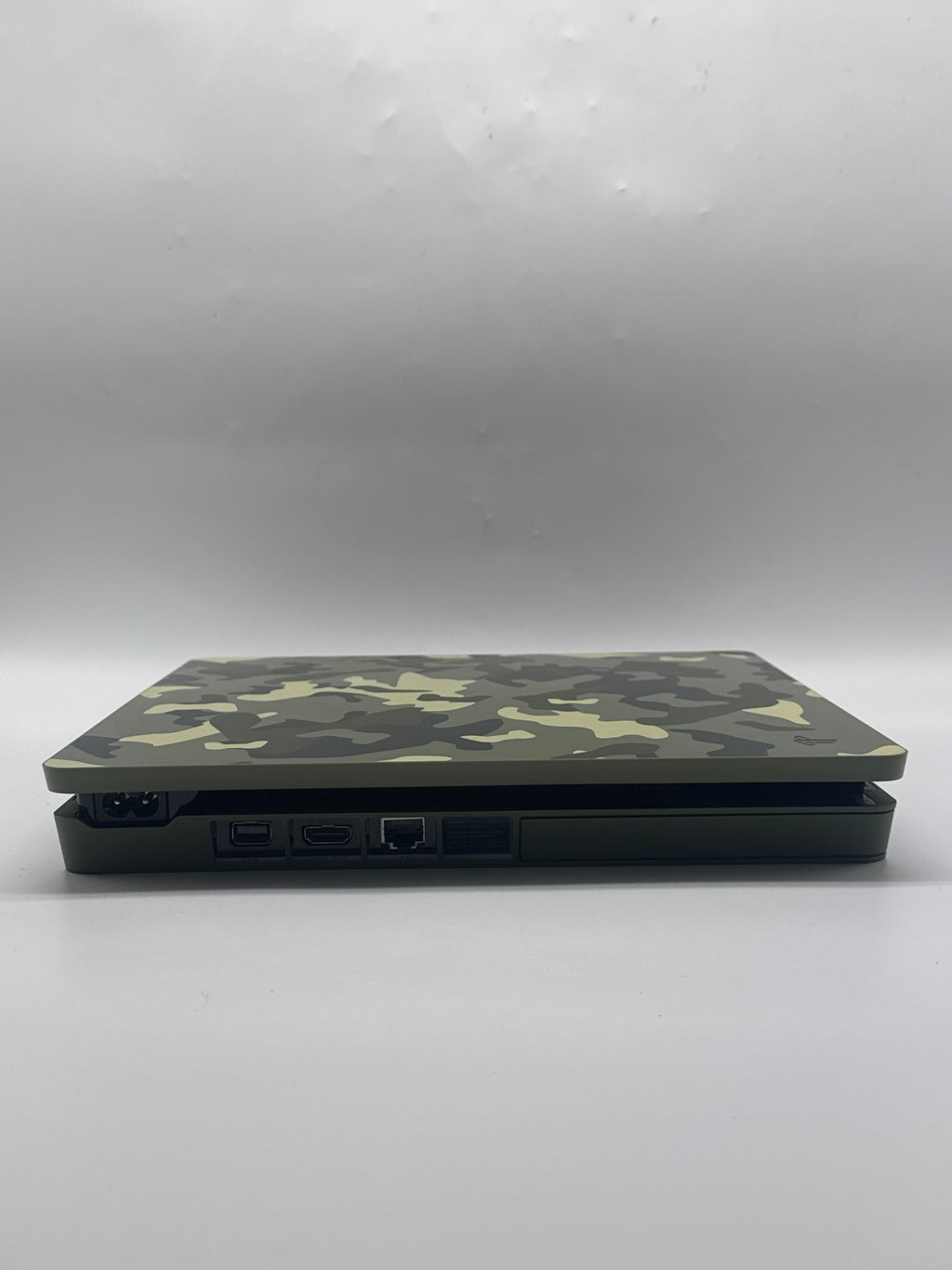 Sony PlayStation 4 Slim 1TB Console CUH-2115B - Used