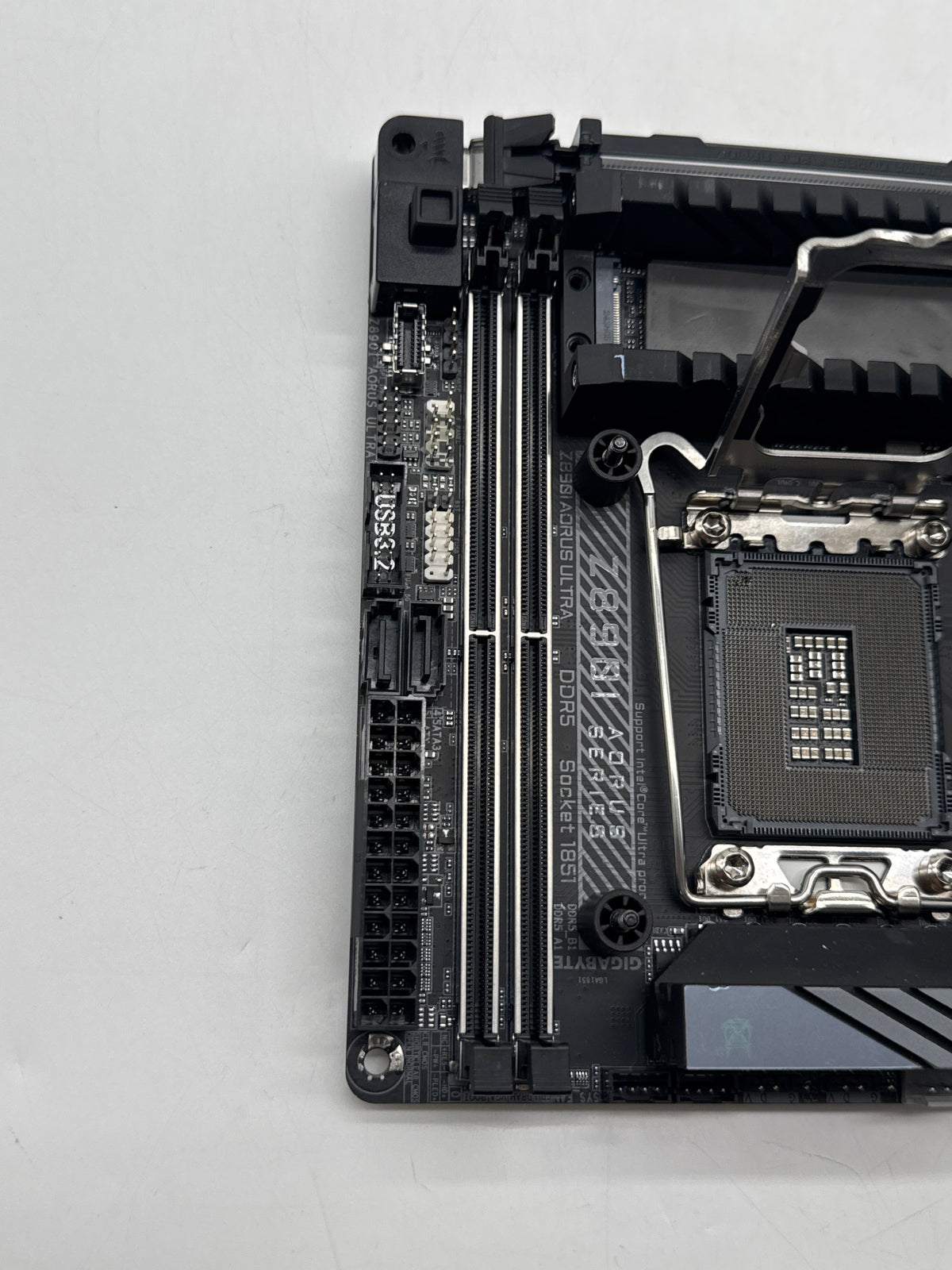 Gigabyte Aorus A890i Ultra LGA 1851 Mini-ITX DDR5 Motherboard - Damaged Pins