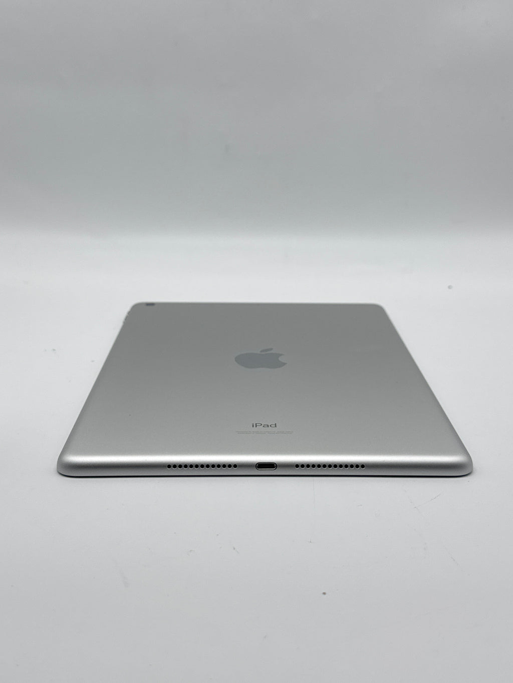 Apple iPad 9th Gen A2602 Wi-Fi 64GB Silver 10.2in A13 Bionic - Used