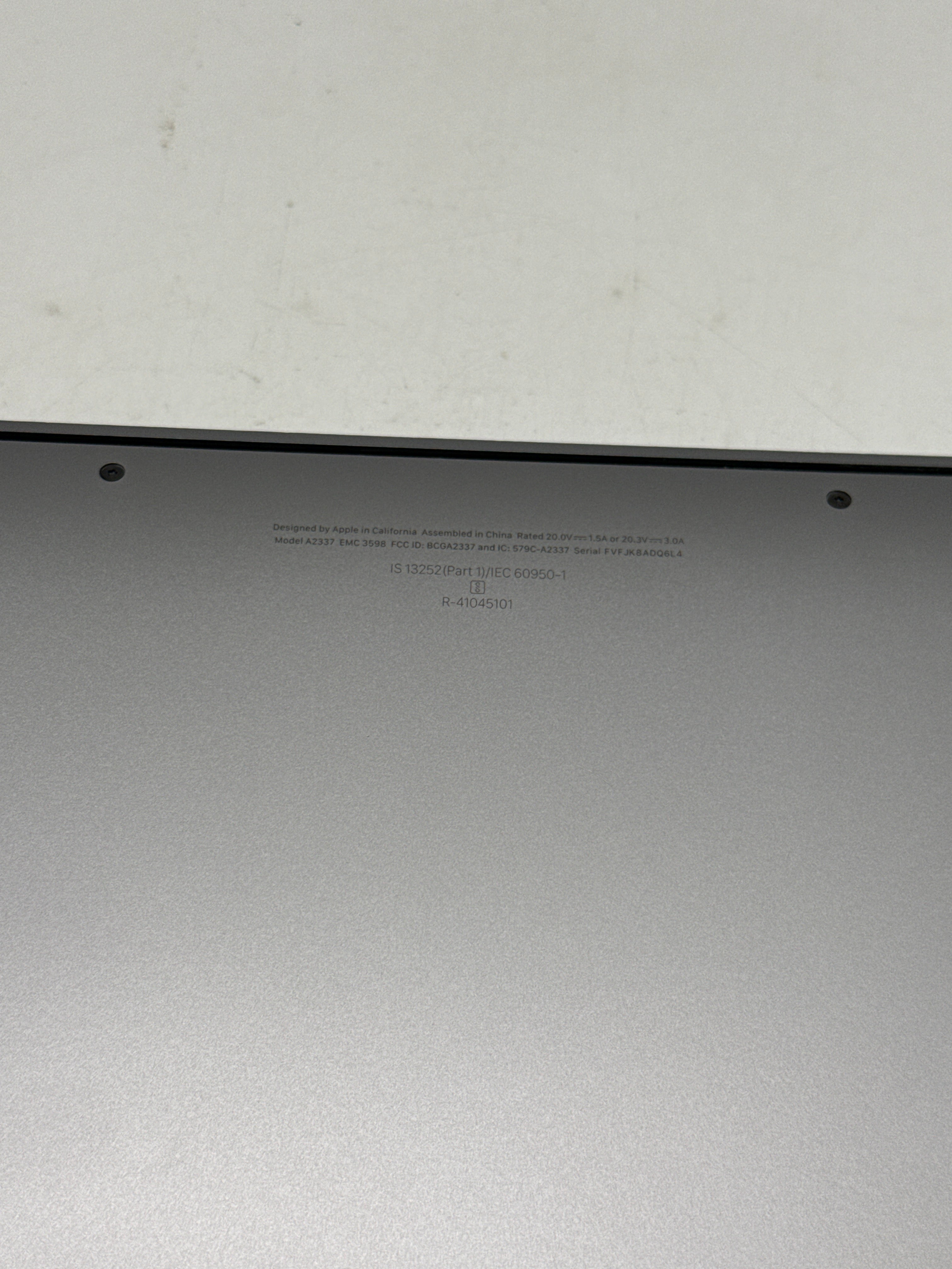 Apple MacBook Air 13" M1 A2337 8GB RAM 256GB SSD - Used