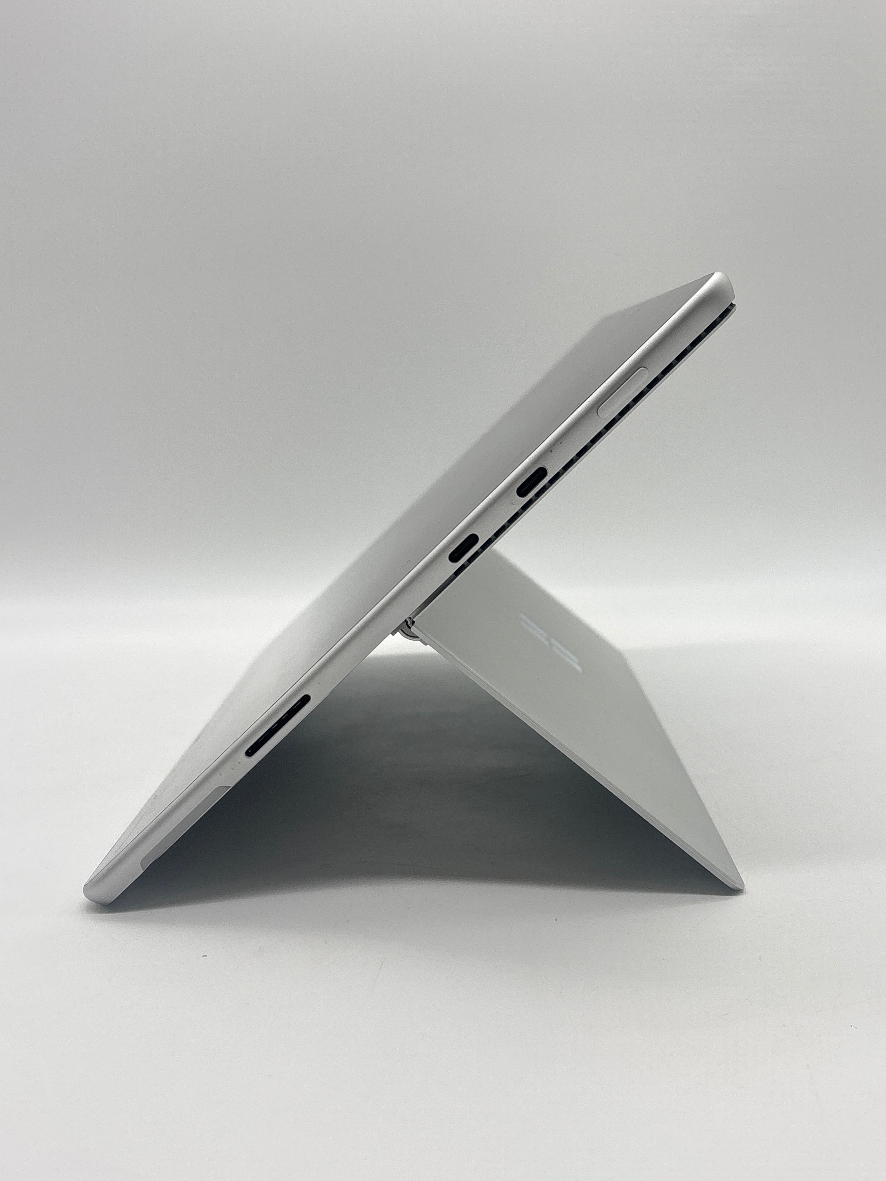 Microsoft Surface Pro 1983 i5-1145G7 8GB RAM 1TB SSD