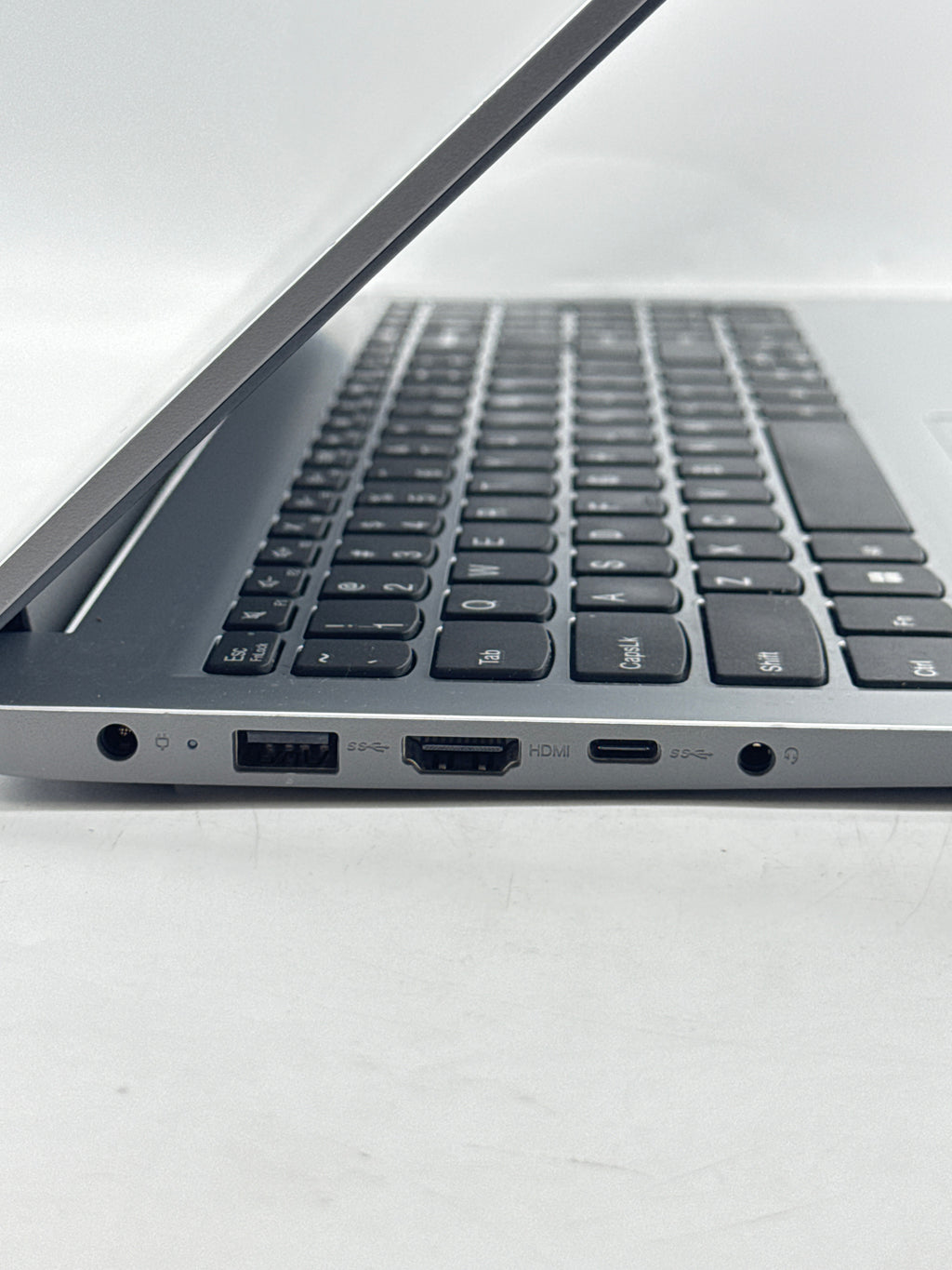 Lenovo IdeaPad 1i 15IAU7 Core i5 1235U 8GB RAM 512GB SSD 15.6in Silver - Used