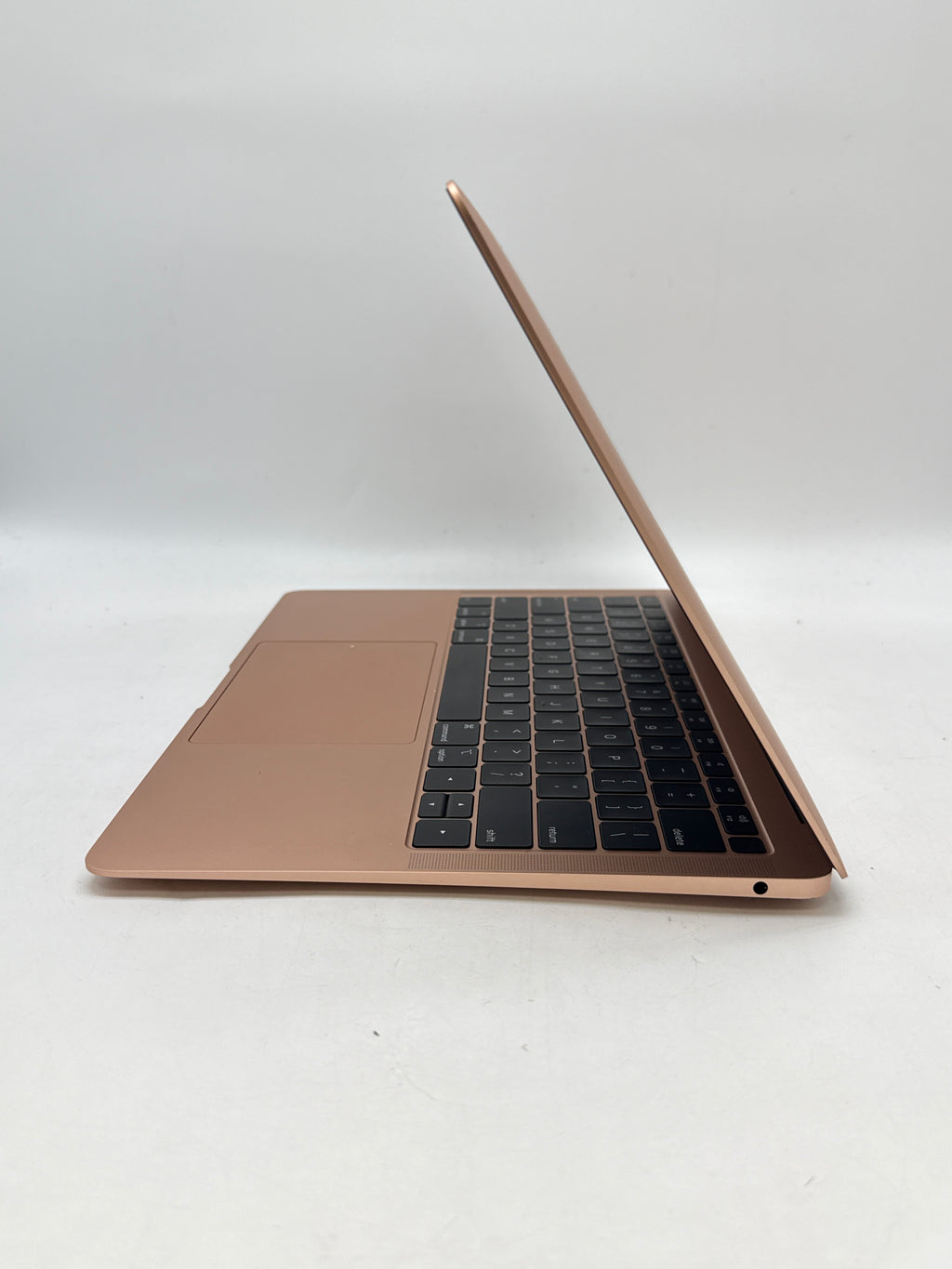 Apple MacBook Air 13" A1932 i5 8GB RAM 128GB SSD - Used