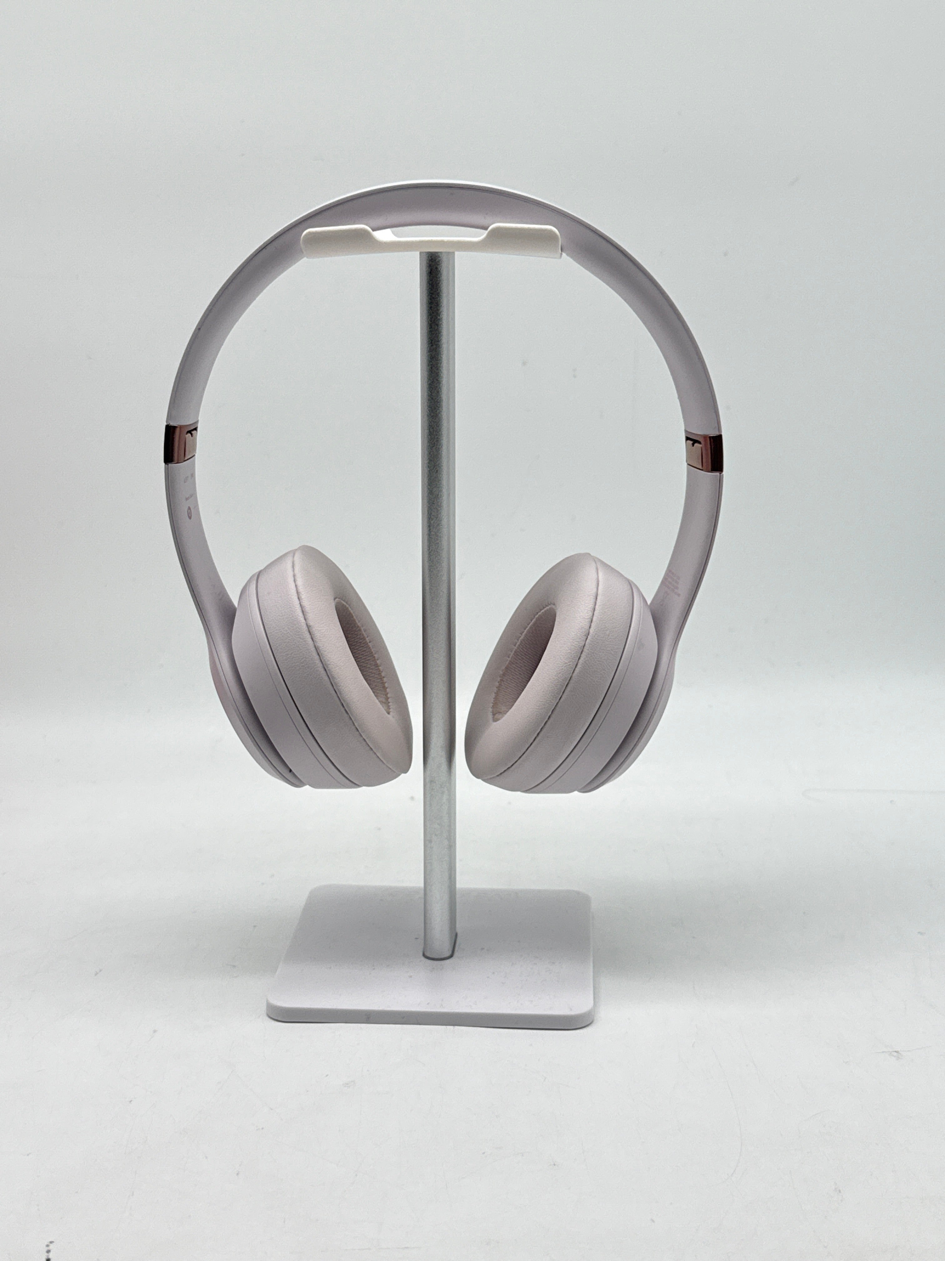 Beats Solo 4 Bluetooth Wireless On-Ear Headphones Pink - Used