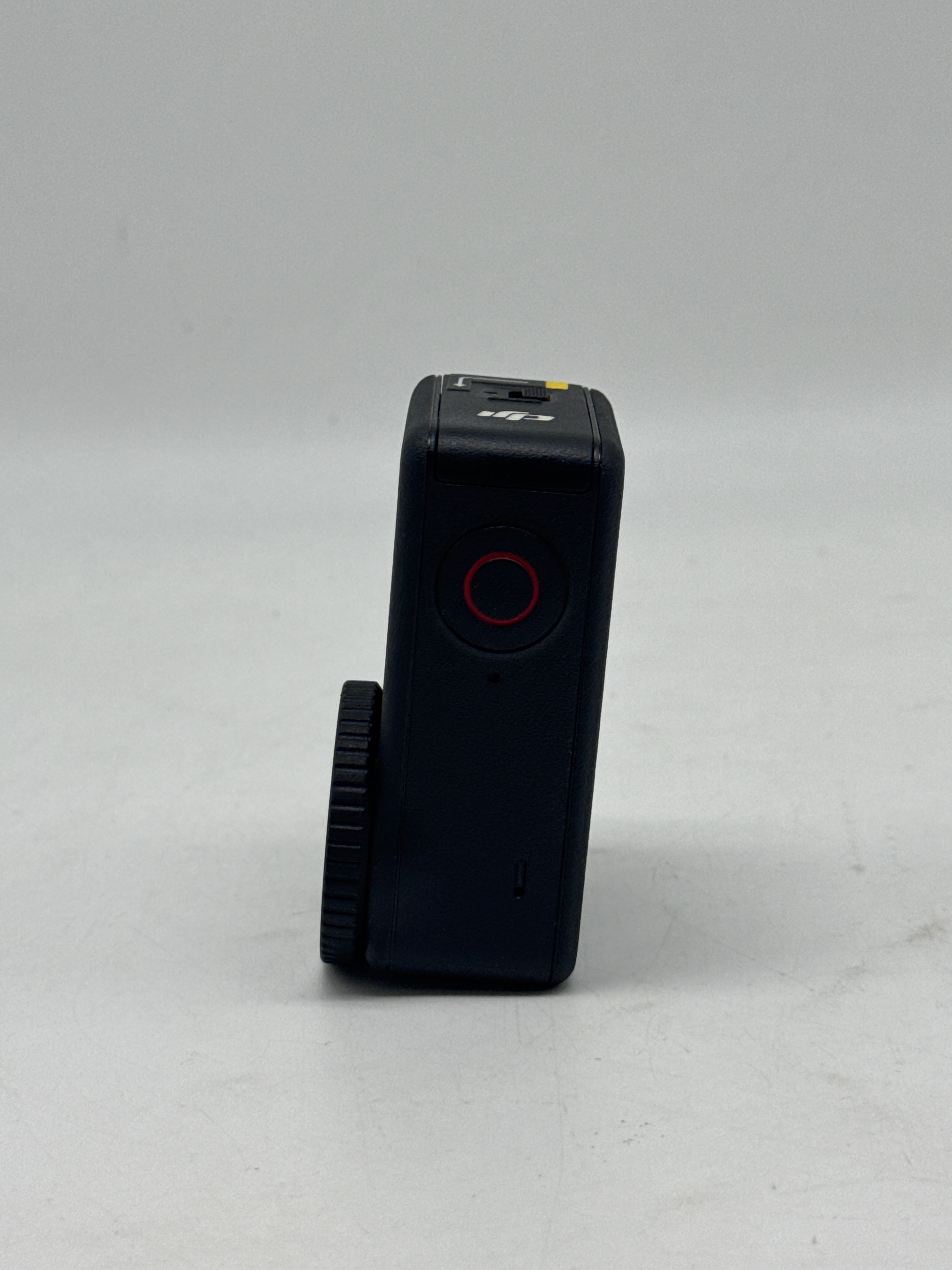DJI Osmo Action 6 Essential Combo 8K Action Camera Black W/Accessories
