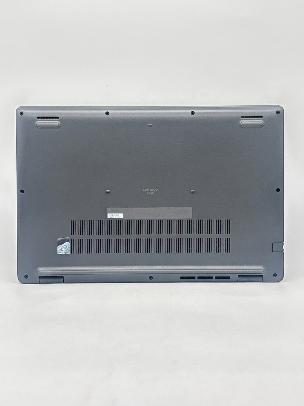 Dell Latitude 3550 15.6 in i7-1355U 16GB 512GB SSD - Used