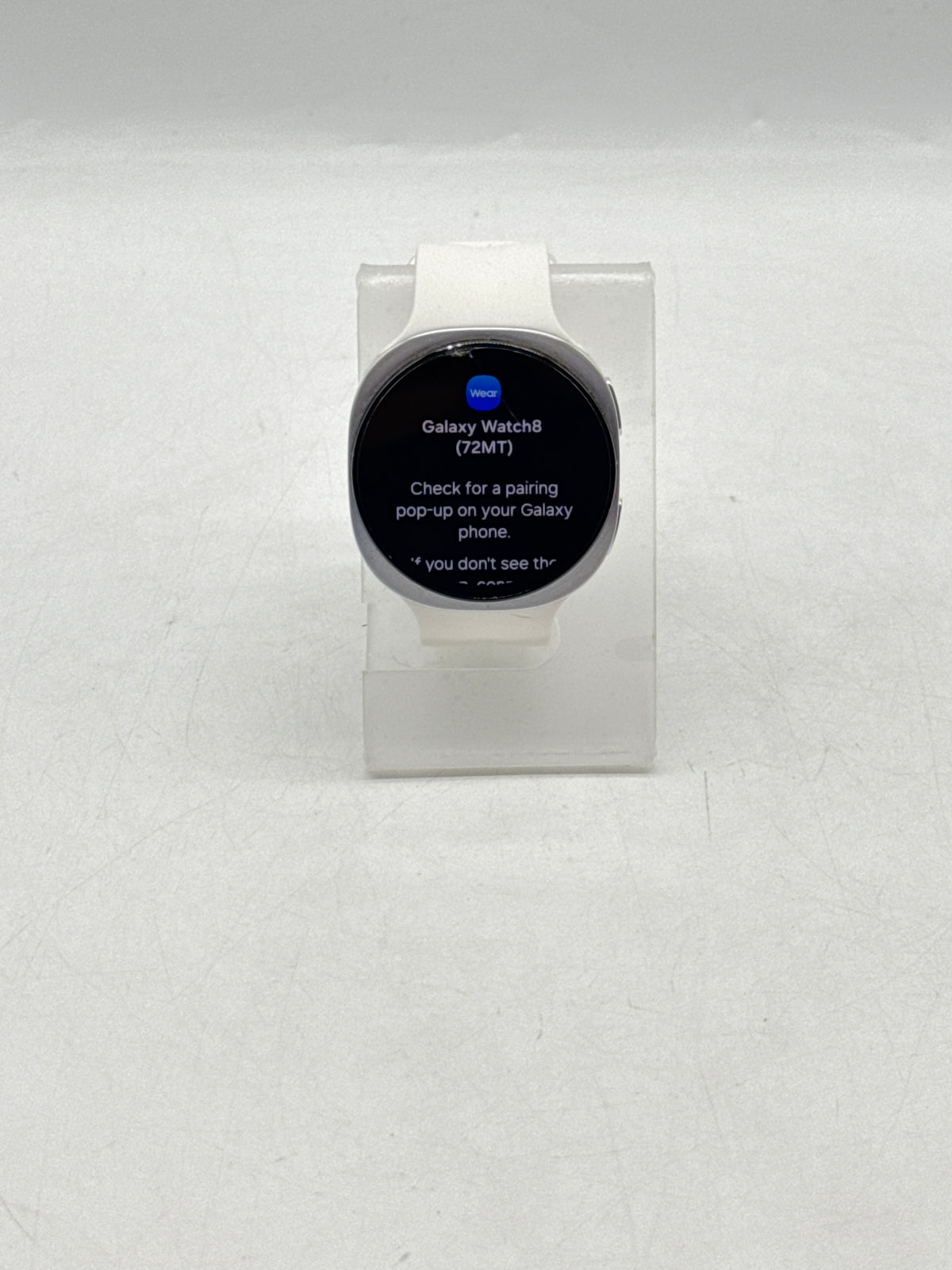 Samsung Galaxy Watch8 SM-L325U 40MM LTE - Cracked Screen