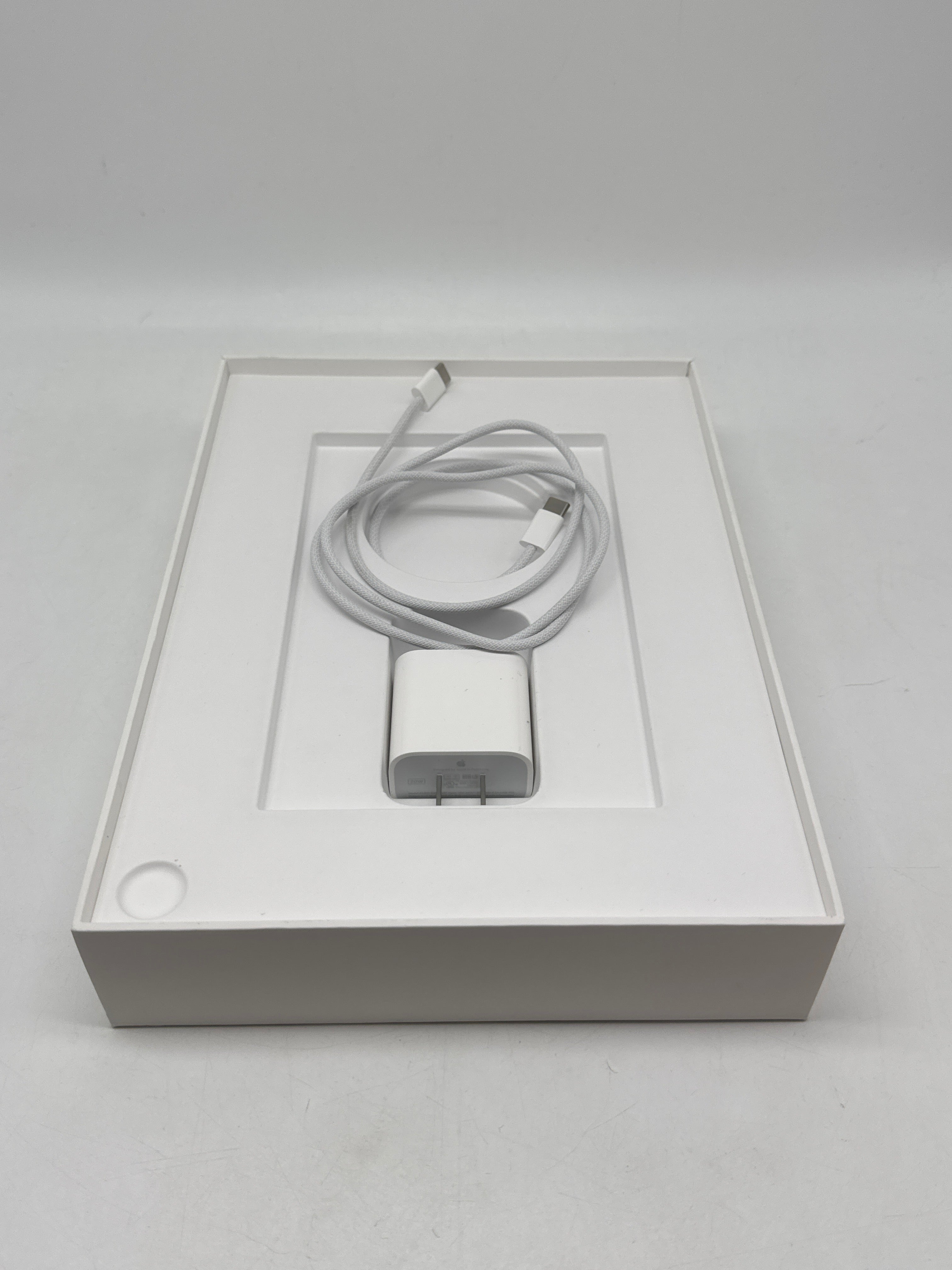 Apple iPad Air 11" M4 A3459 256GB Wi-Fi Only - Used With Box