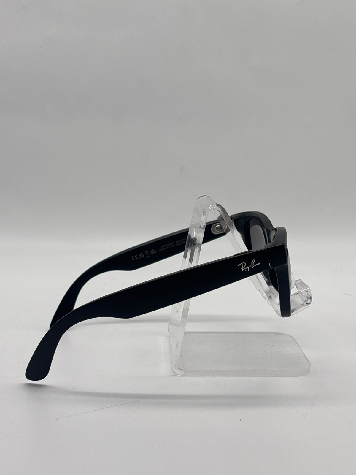 Ray-Ban Meta Wayfarer Smart Glasses RW4008 Matte Black Mirror Lenses - Used