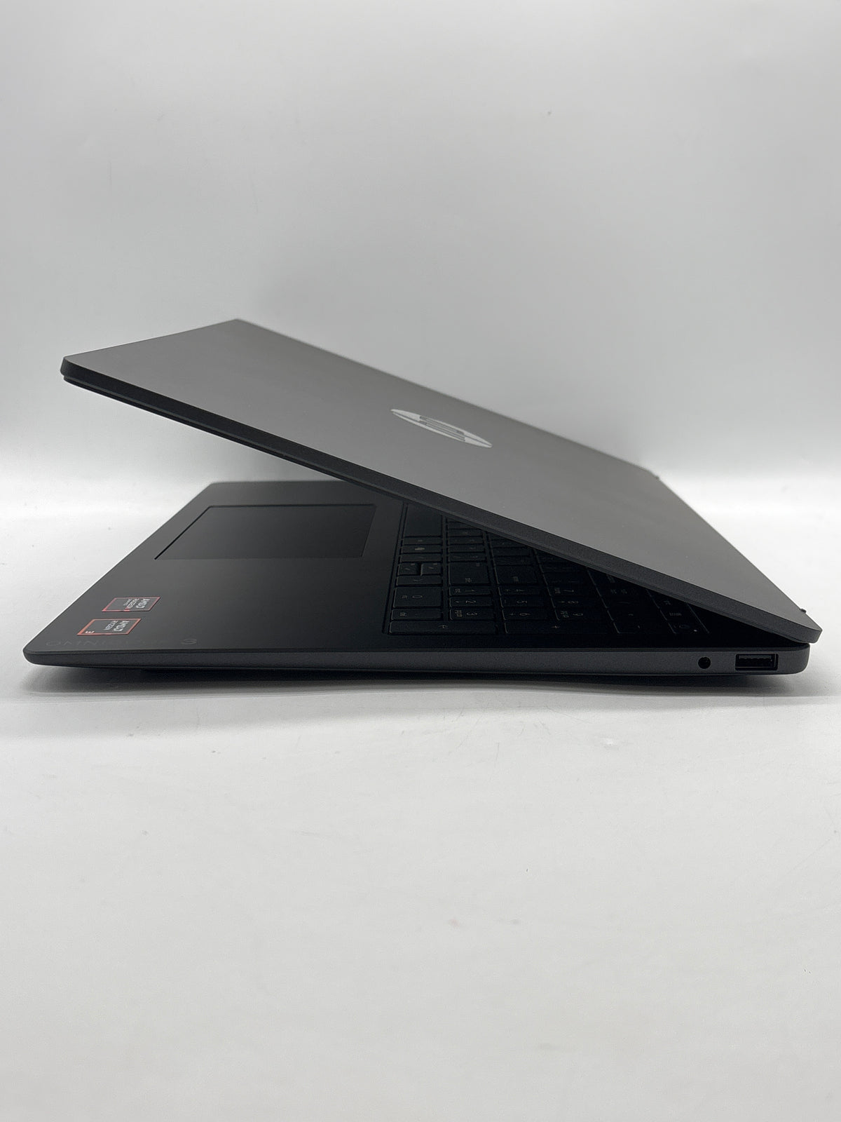 HP OmniBook 3 16-by0299nr 16" AMD Ryzen 3 8GB RAM 512GB SSD Black - Open Box