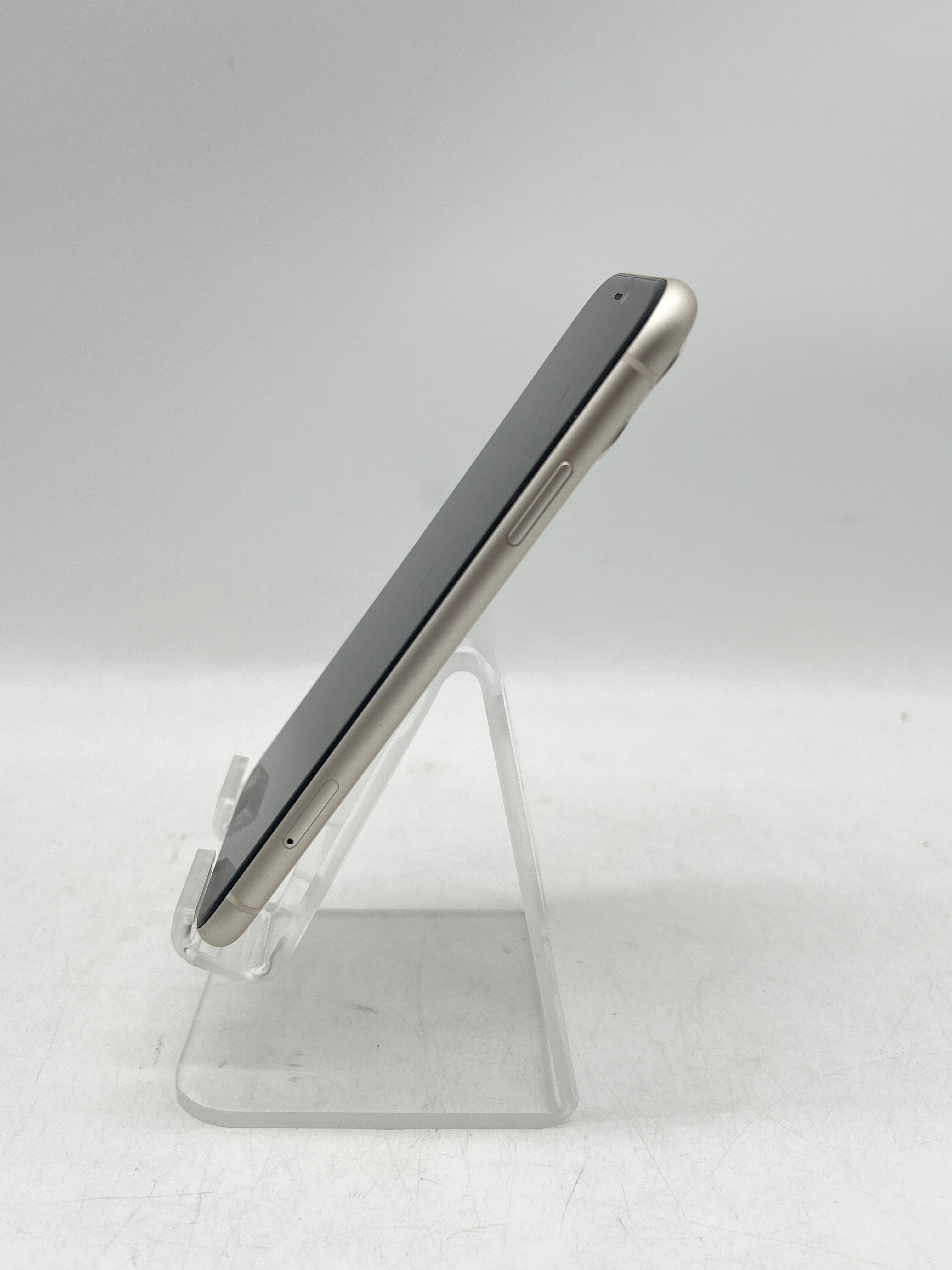 Apple iPhone 11 6.1" 64GB Unlocked - White - Bad Battery