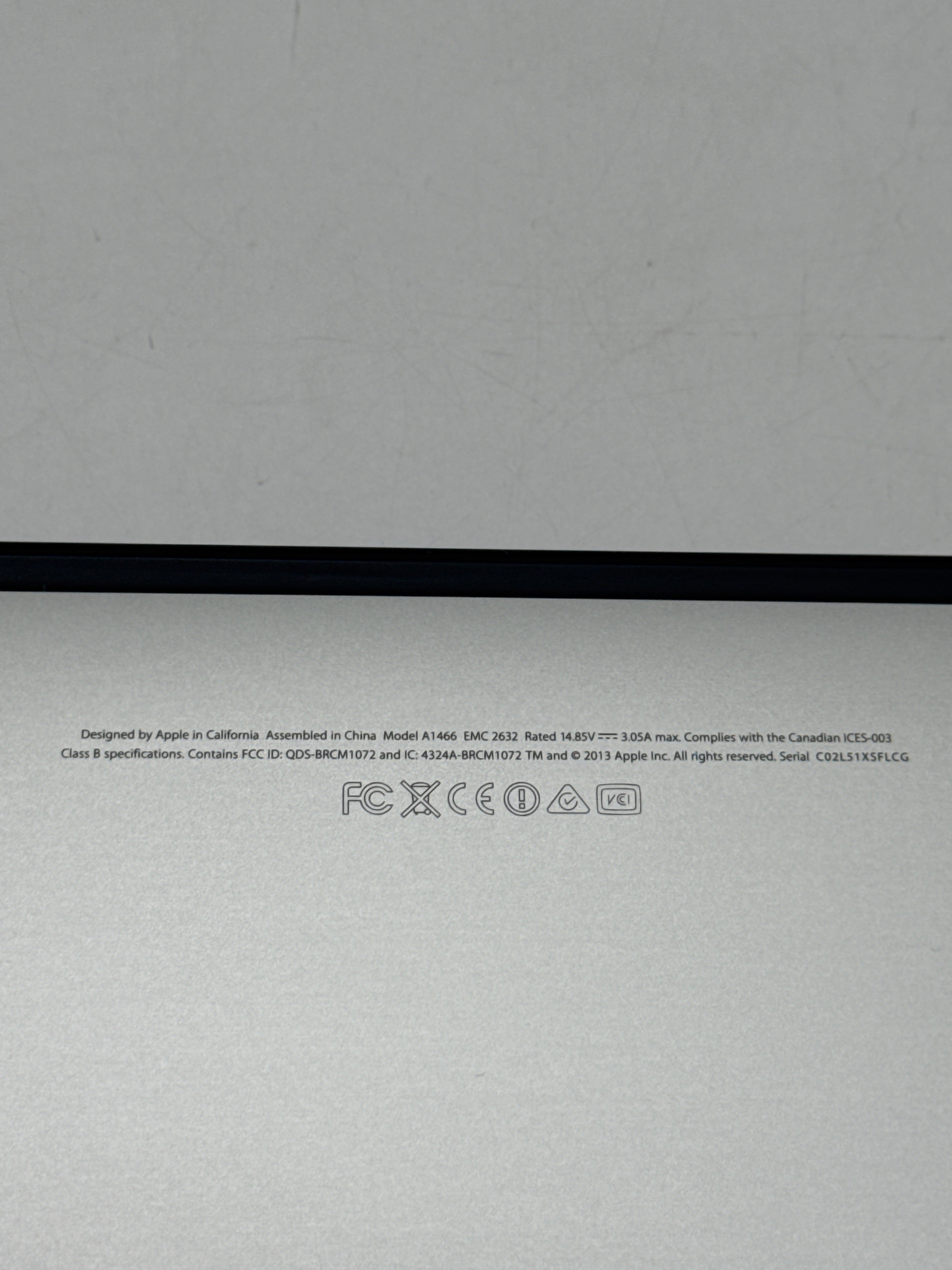 Apple MacBook Air 13" A1466 2013 i7 8GB RAM 500GB SSD - For Parts [Bad Battery]