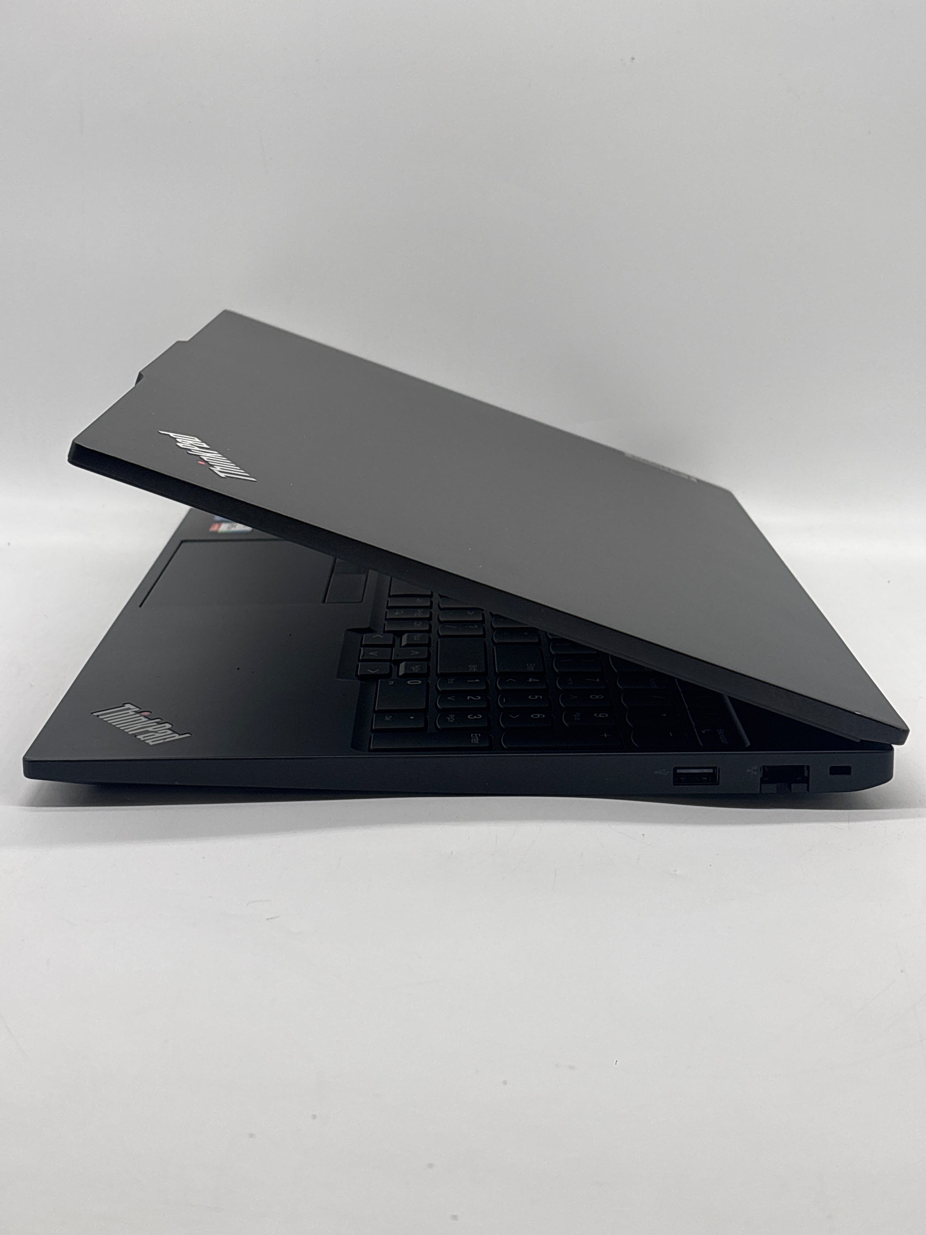 Lenovo ThinkPad E16 Gen 1 16" i7-1355U 24GB RAM 1TB SSD - Used