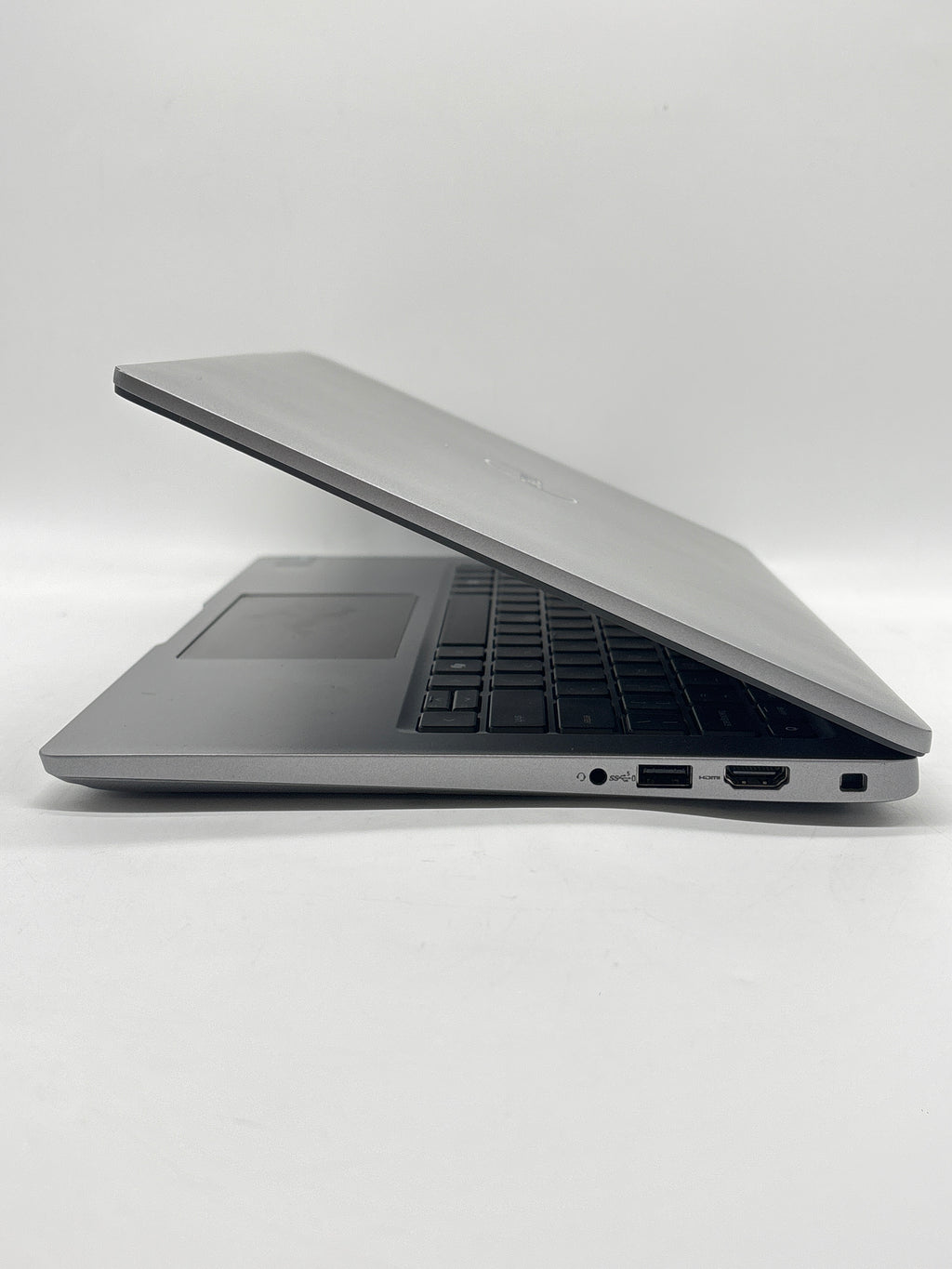 Dell Latitude 5450 14" Core Ultra 5 135U 16GB RAM 256GB SSD Gray - Used