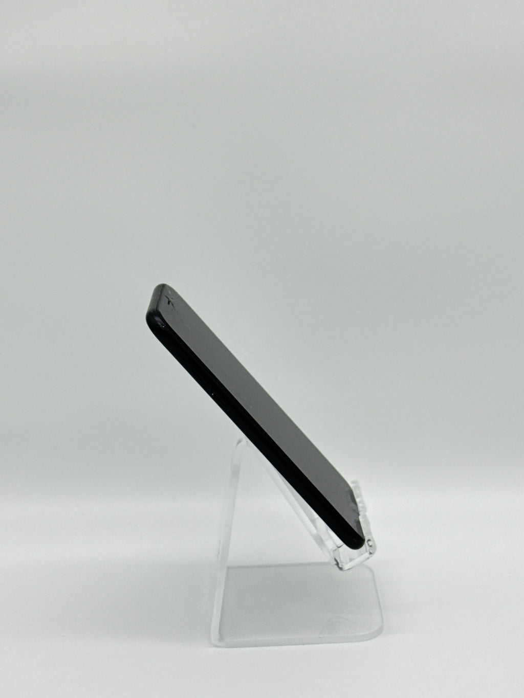 Apple iPhone XR 6.1" 128GB Black Boost Mobile