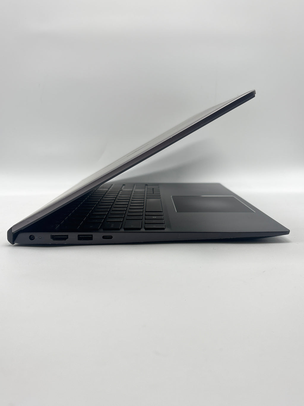 Dell Vostro 5502 i5-1135G7 8GB RAM 256GB SSD