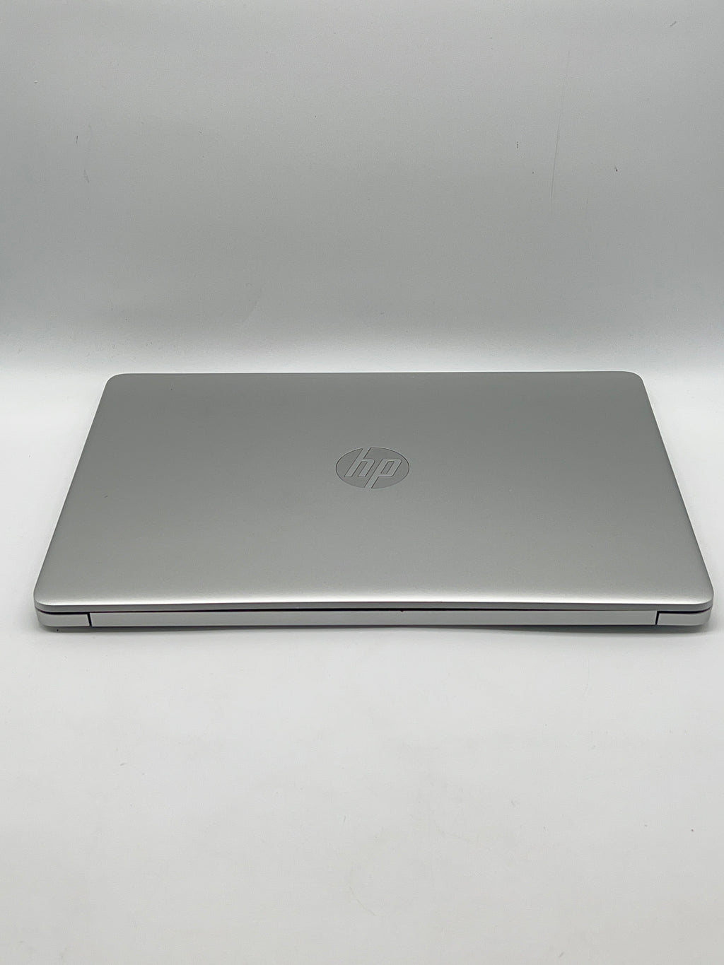 HP Laptop 15 dy2xxx i5-1135G7 8GB RAM 256GB SSD - Used