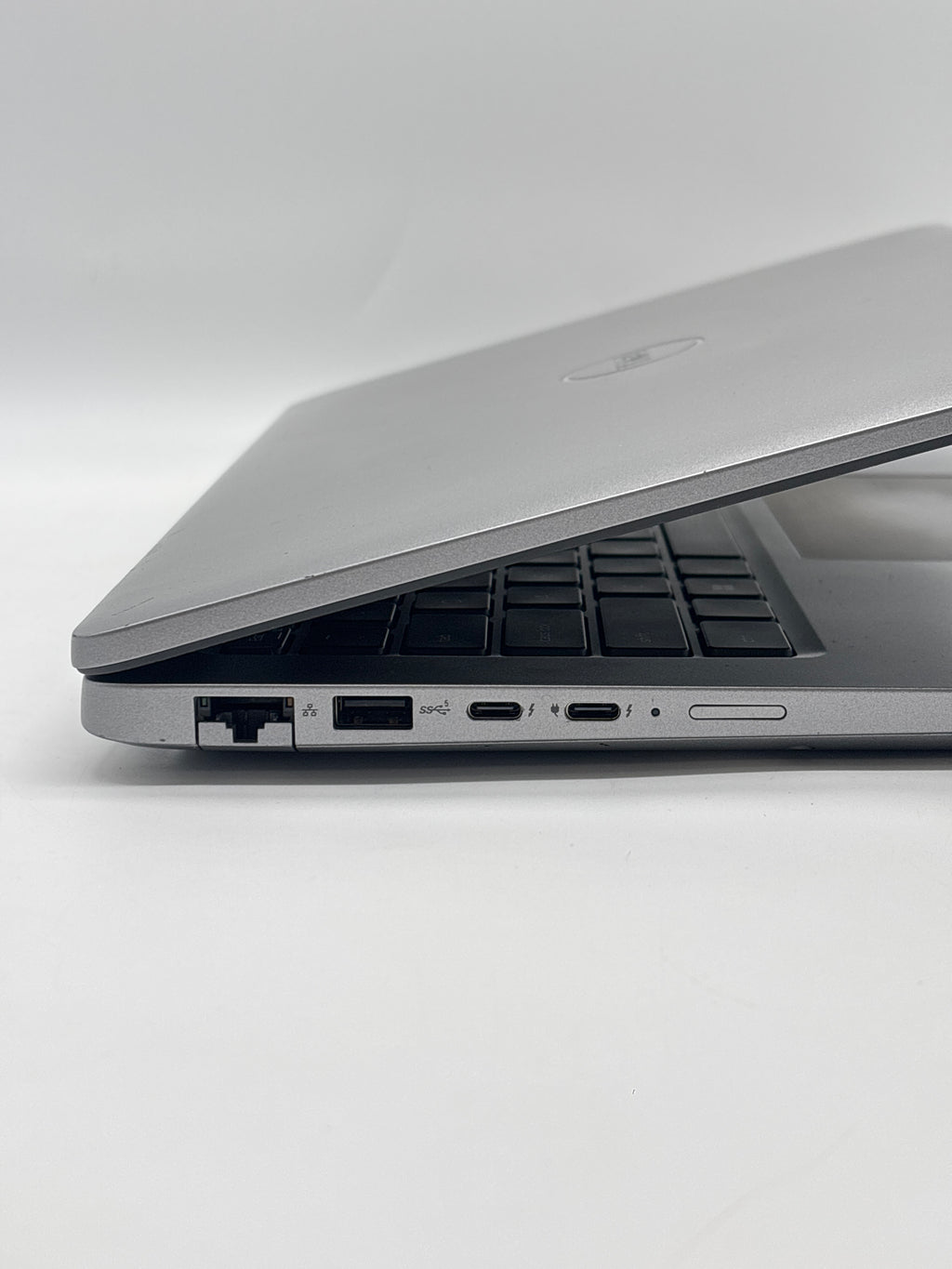 Dell Precision 3480 i7-1360P 16GB RAM 256GB SSD - For Parts (Read DESC)