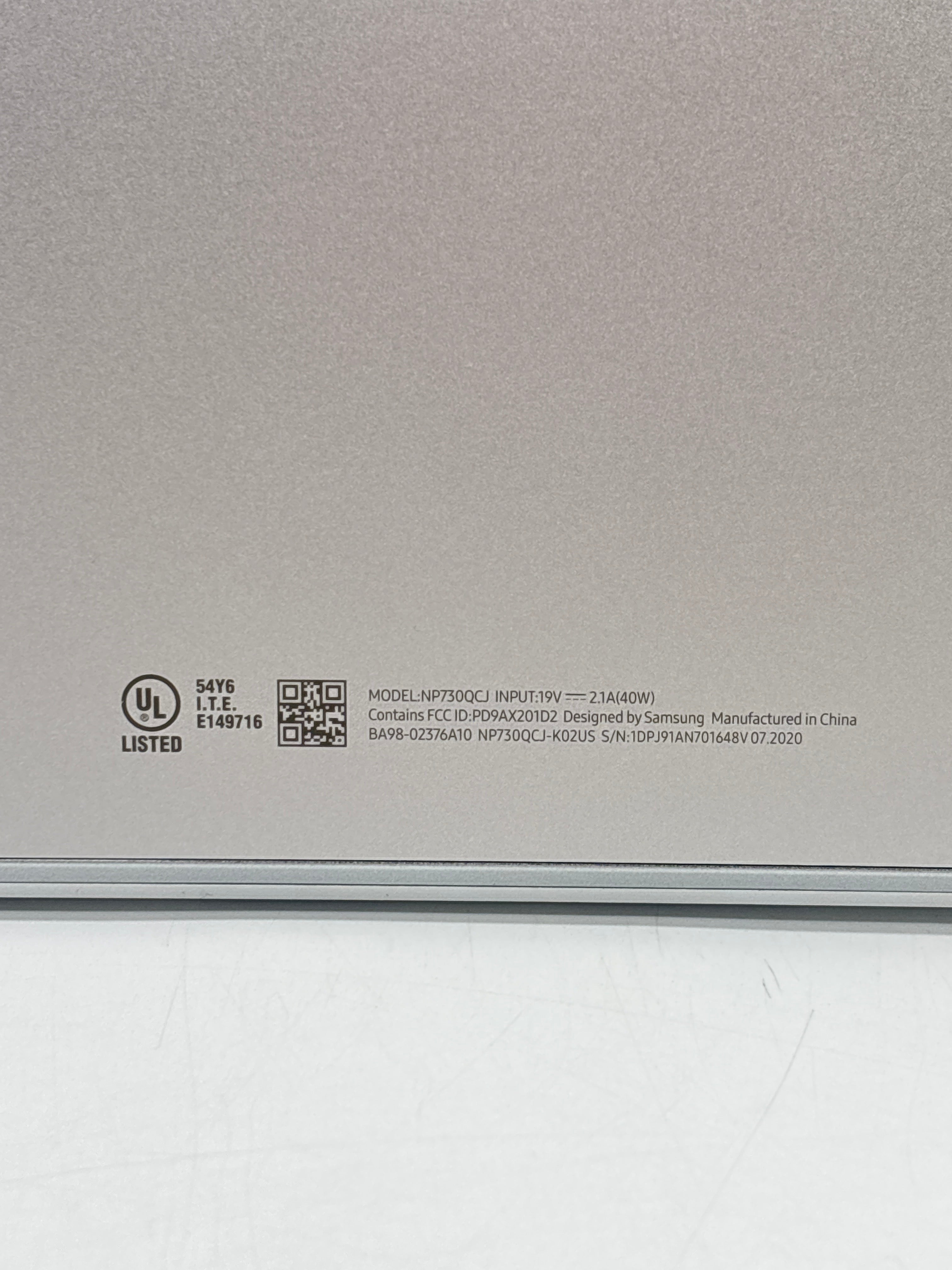 Samsung Notebook 7 NP730QCJ i7-10510U 12GB RAM 512GB SSD Silver