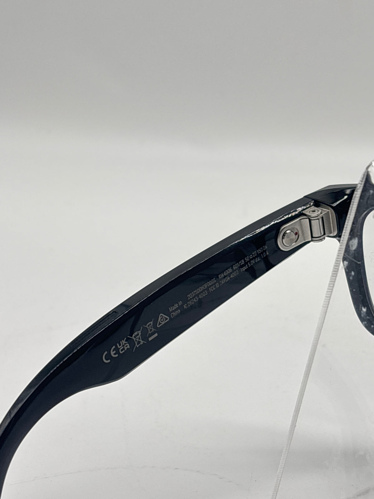 Ray-Ban Meta Wayfarer Smart Glasses RW4006 Black with Camera and Open-Ear - Used