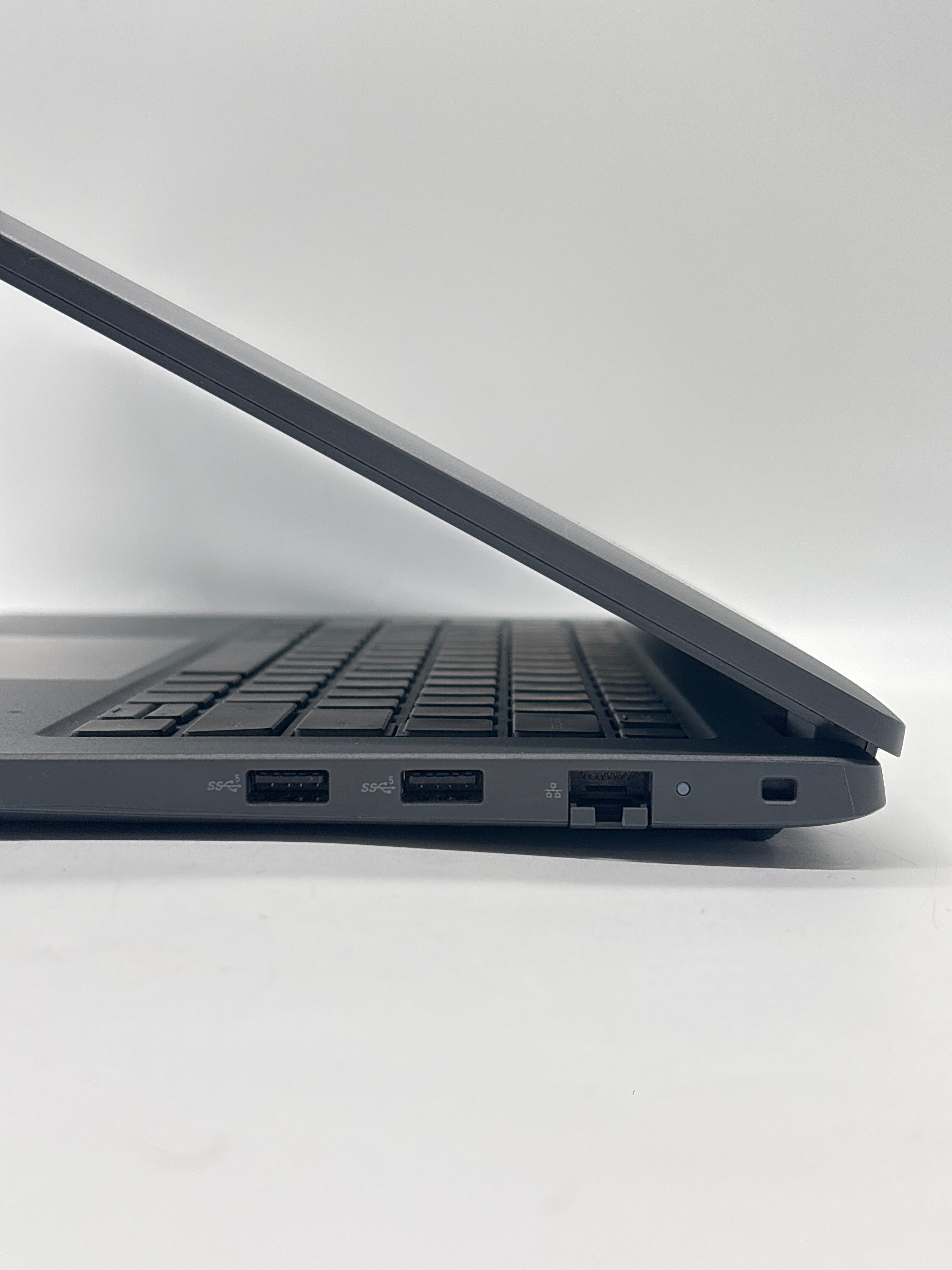 Dell Latitude 3440 i5-1335U 32GB RAM 256GB SSD
