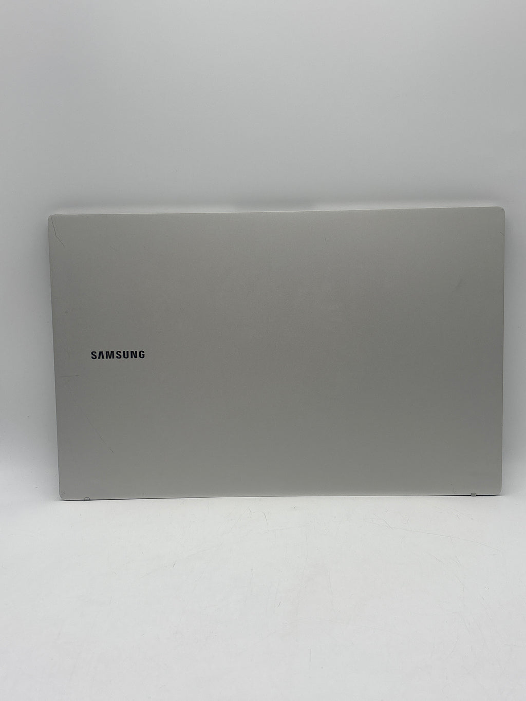 Samsung np750tda i5-1135g7 8GB RAM 256GB SSD - For parts (Read DESC)