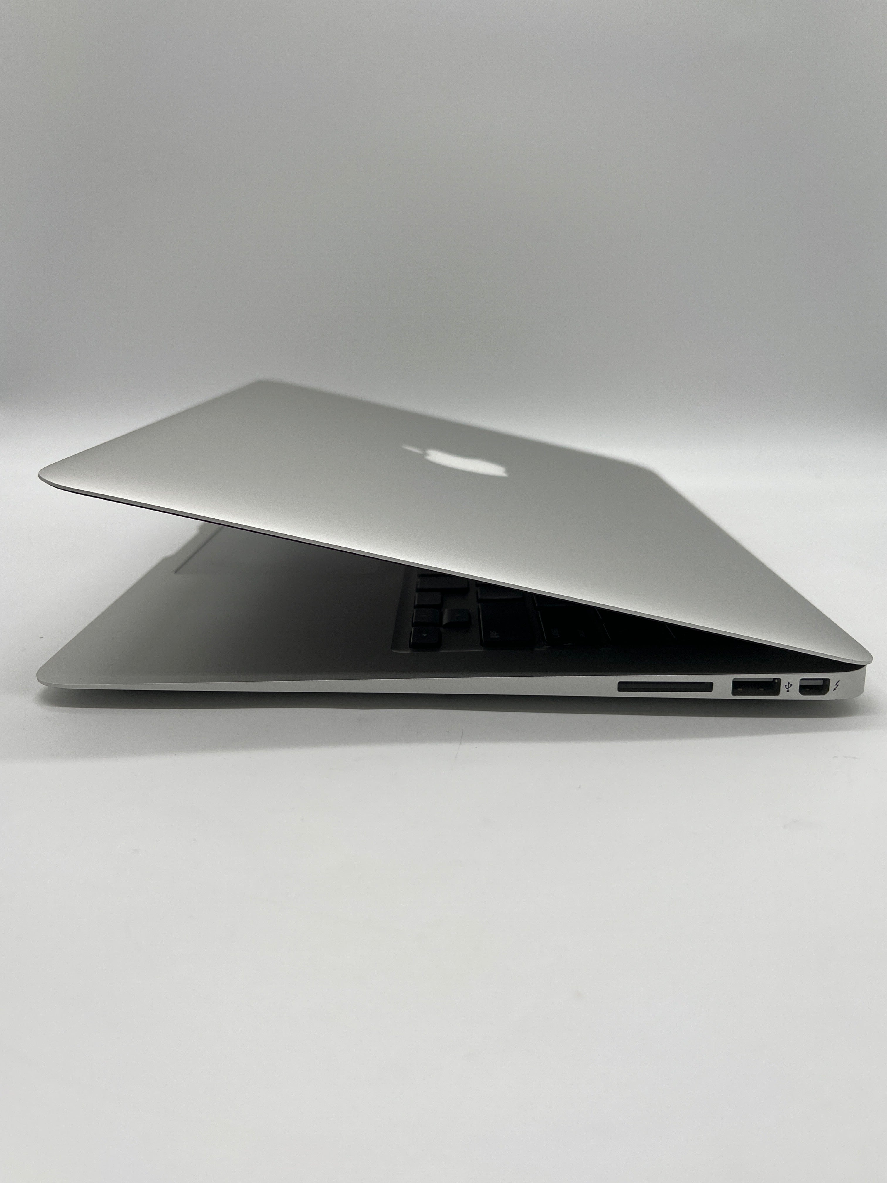 Apple MacBook Air 13" A1369 Core i5 4GB RAM 128GB SSD Silver