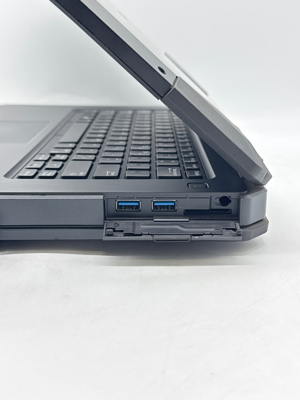 Dell Latitude 5414 Rugged i5-6300U 16GB 512GB SSD 14in Laptop - Used