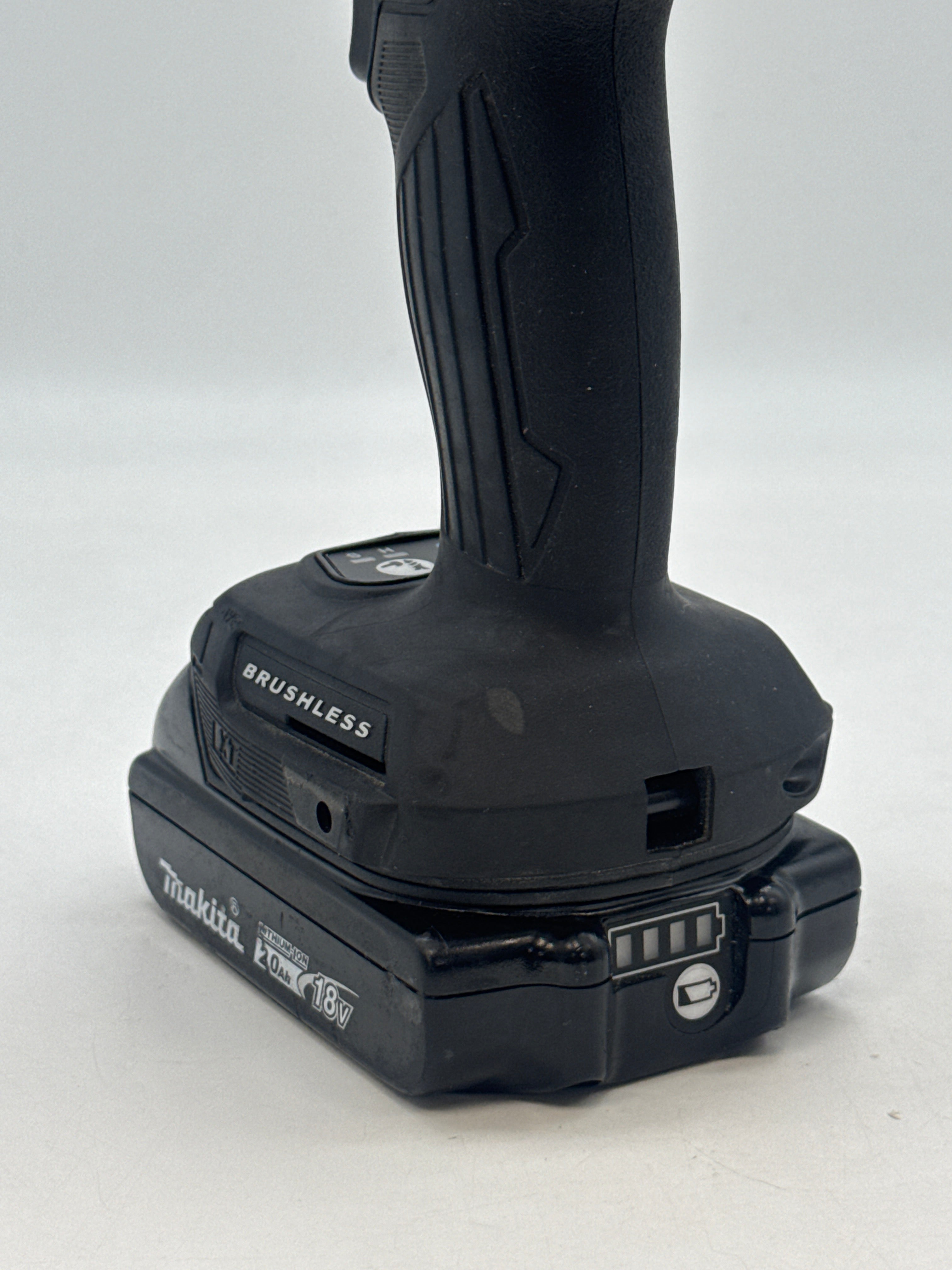 Makita XDT18 18V Brushless Impact Driver Tool 18V Battery