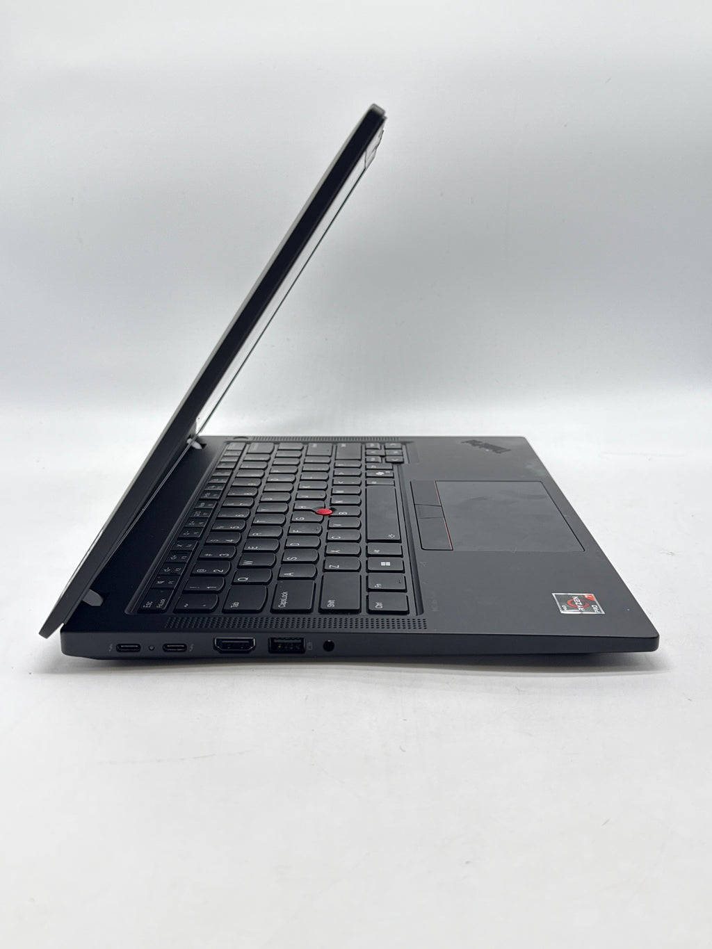 Lenovo ThinkPad P14s Gen 5 AMD Ryzen 7 Pro 8840HS 32GB Ram 2TB SSD - Used