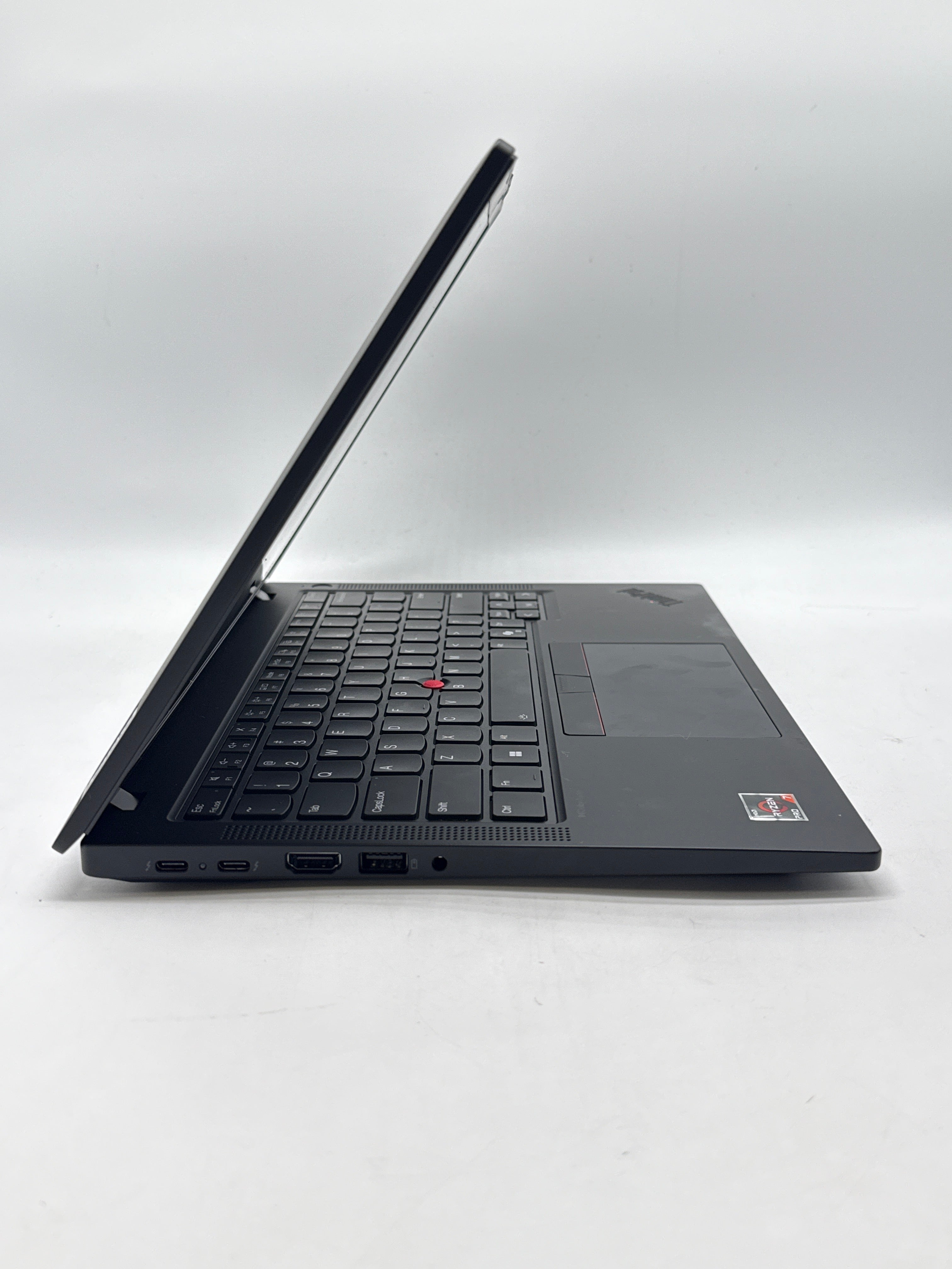 Lenovo ThinkPad P14s Gen 5 AMD Ryzen 7 Pro 8840HS 32GB Ram 2TB SSD - Used