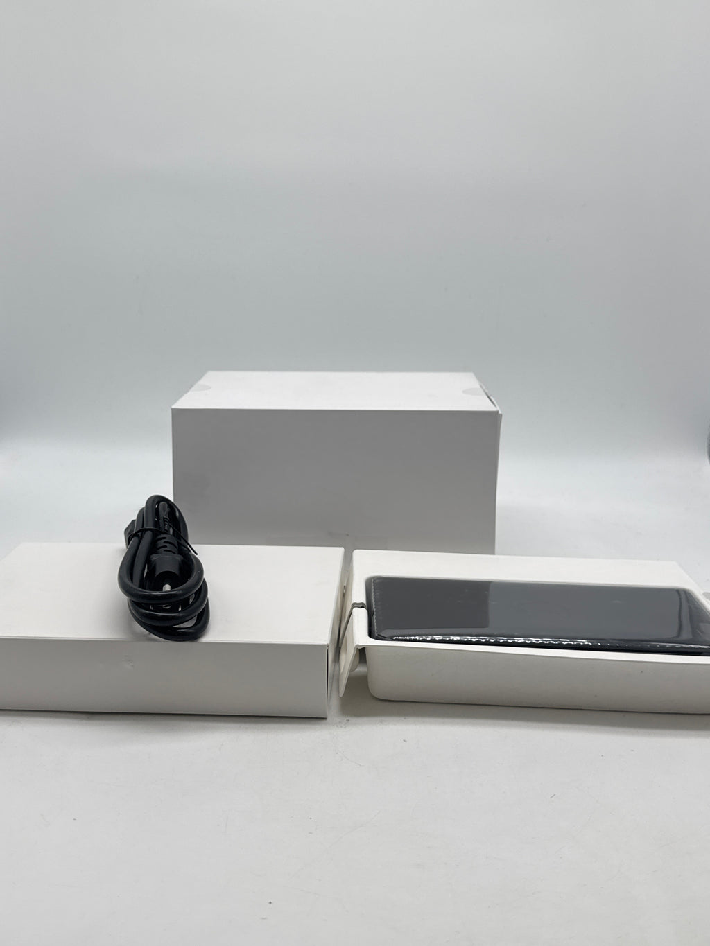Dell Universal Dock D6000 0MKX27 USB-C Docking Station 4K HDMI DisplayPort - Open Box