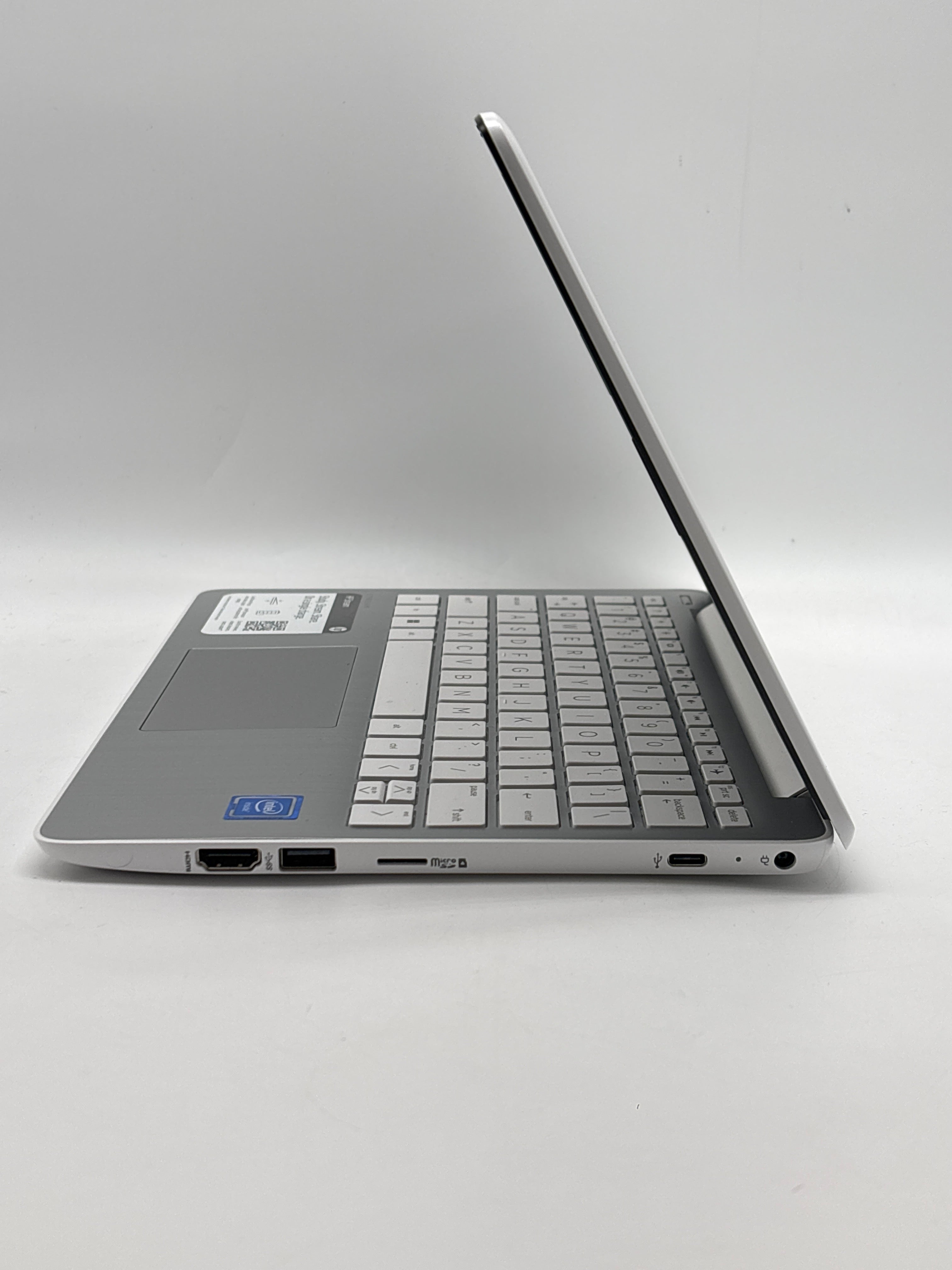 HP Stream 11-ak0xxx Celeron N4120 4GB RAM 64GB SD - Used