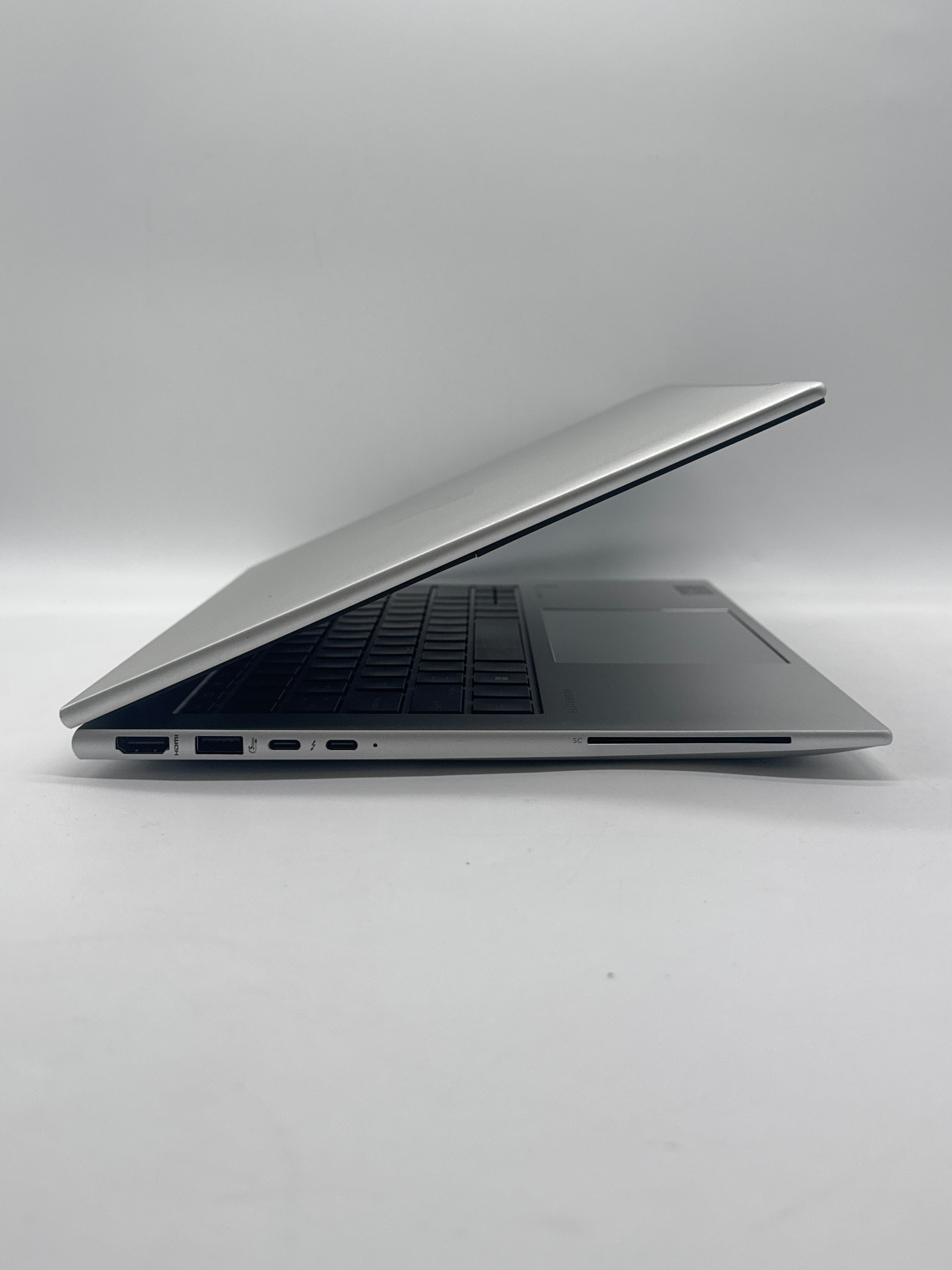 HP EliteBook 840 G11 Ultra 5 135U 32GB RAM 256GB SSD