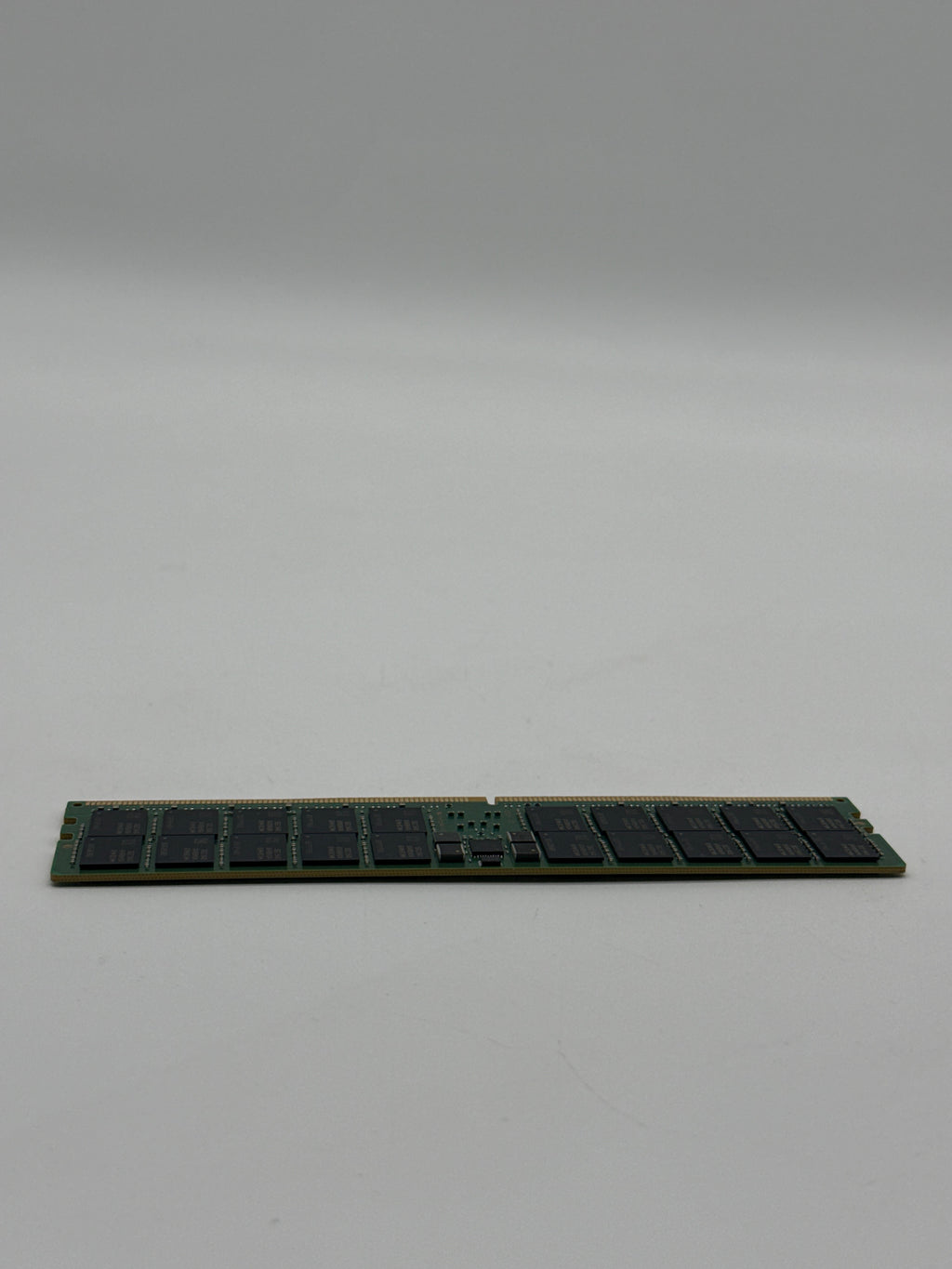 Samsung 128GB DDR5 RAM 5600MHz ECC RDIMM Memory M321RAJA0MB0-CWMHY