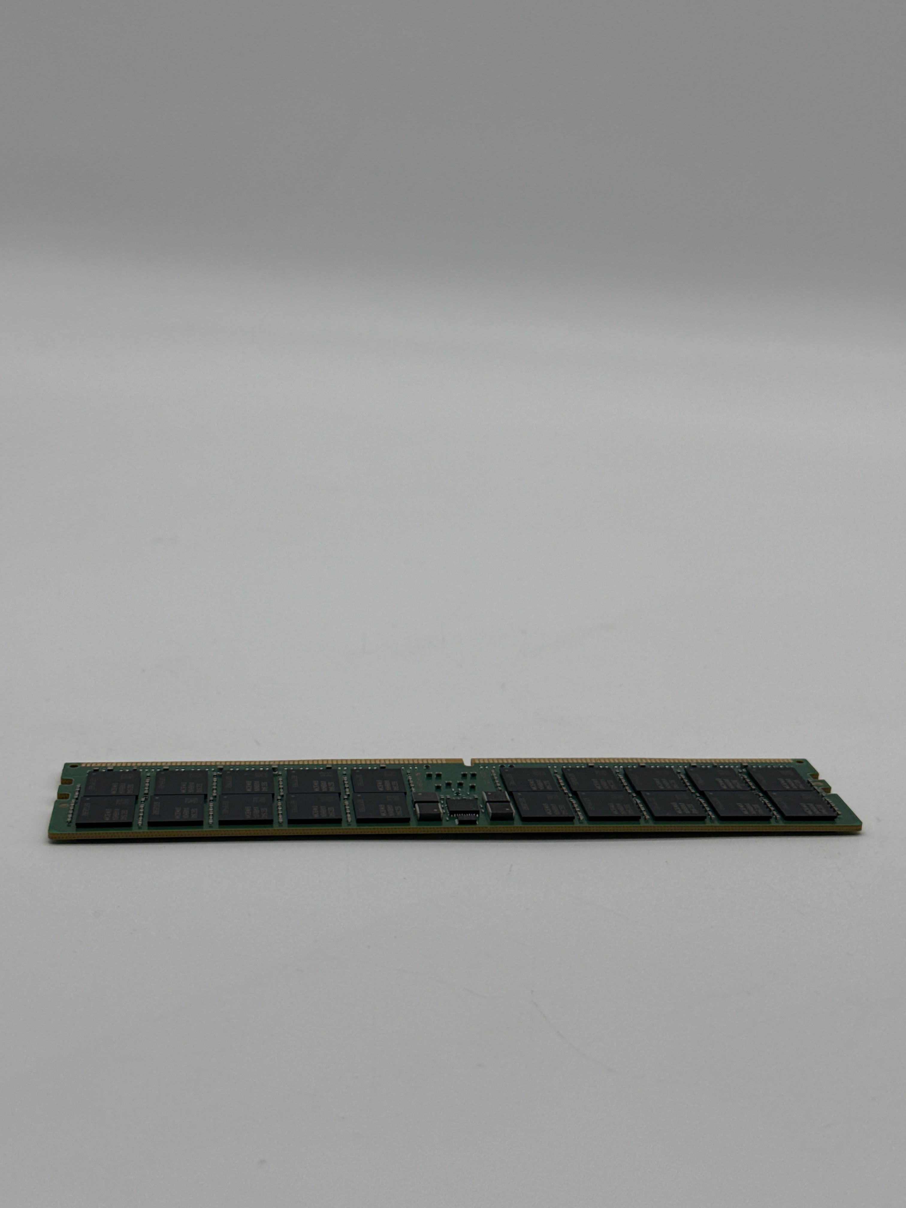 Samsung 128GB DDR5 RAM 5600MHz ECC RDIMM Memory M321RAJA0MB0-CWMHY