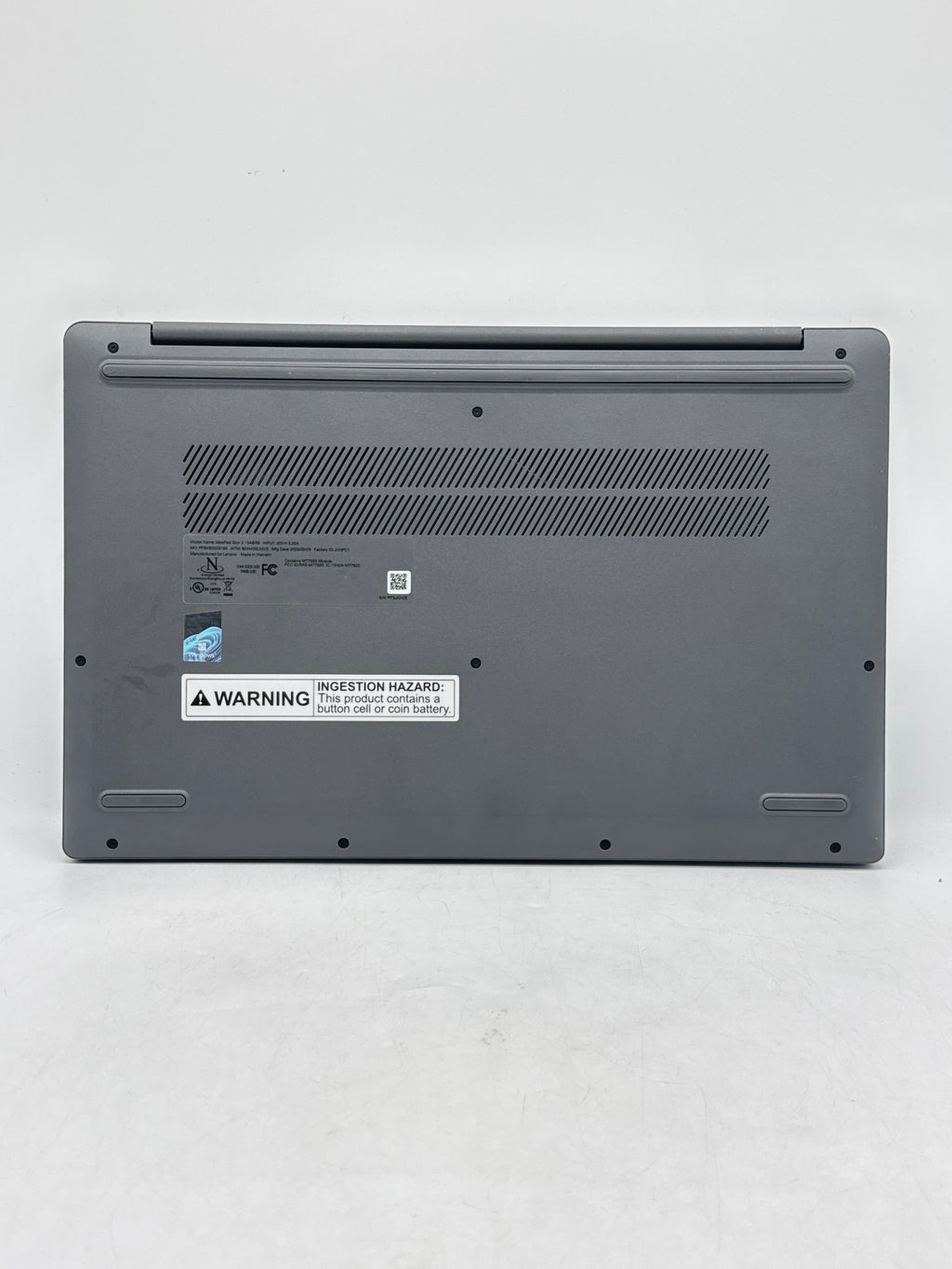 Lenovo IdeaPad Slim 3 15ABR8 Ryzen 7 5825U 16GB RAM 512GB SSD Gray - Used