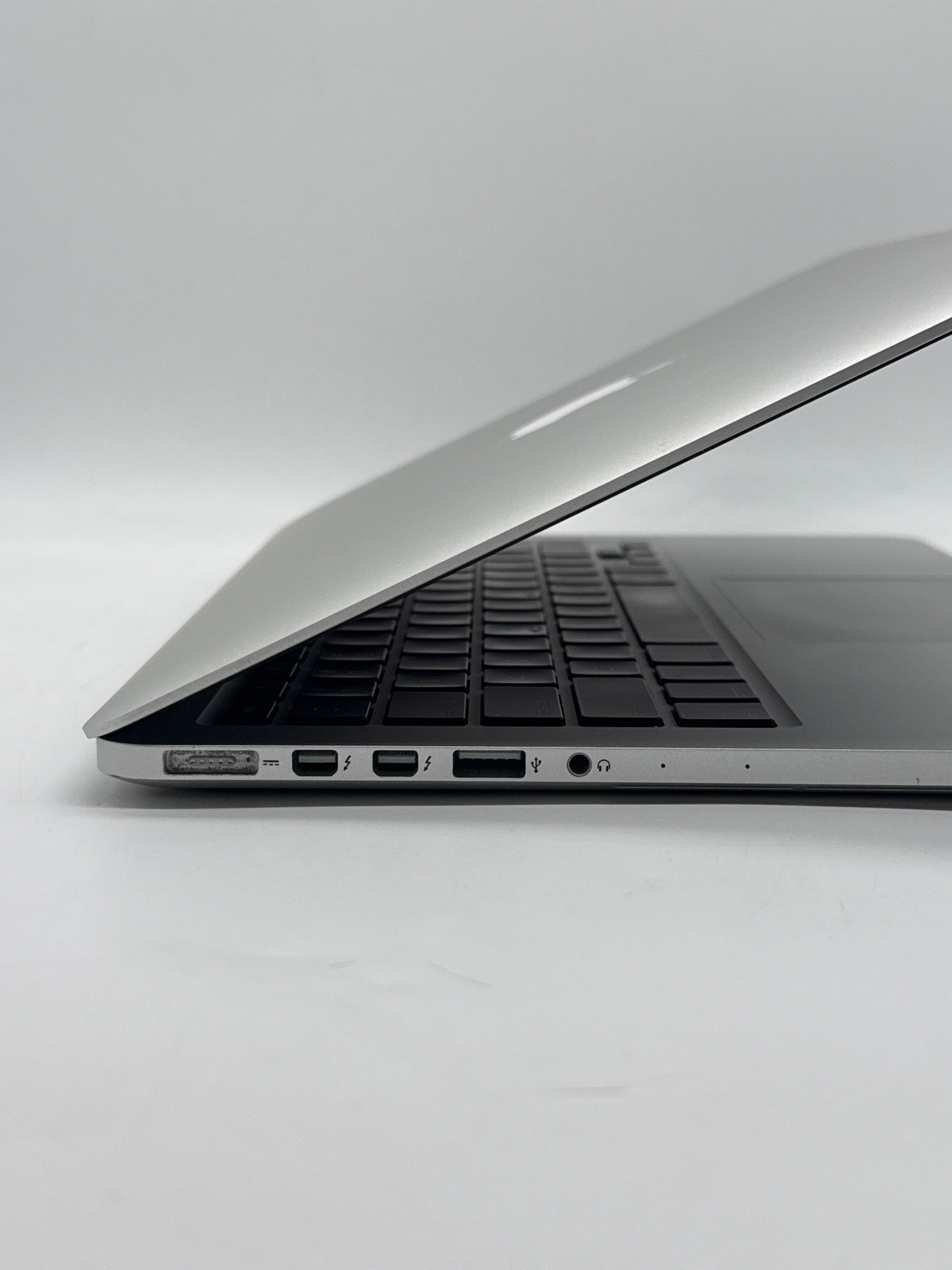 Apple MacBook Pro A1502 13" Intel Core i5 8GB RAM 128GB SSD - Used