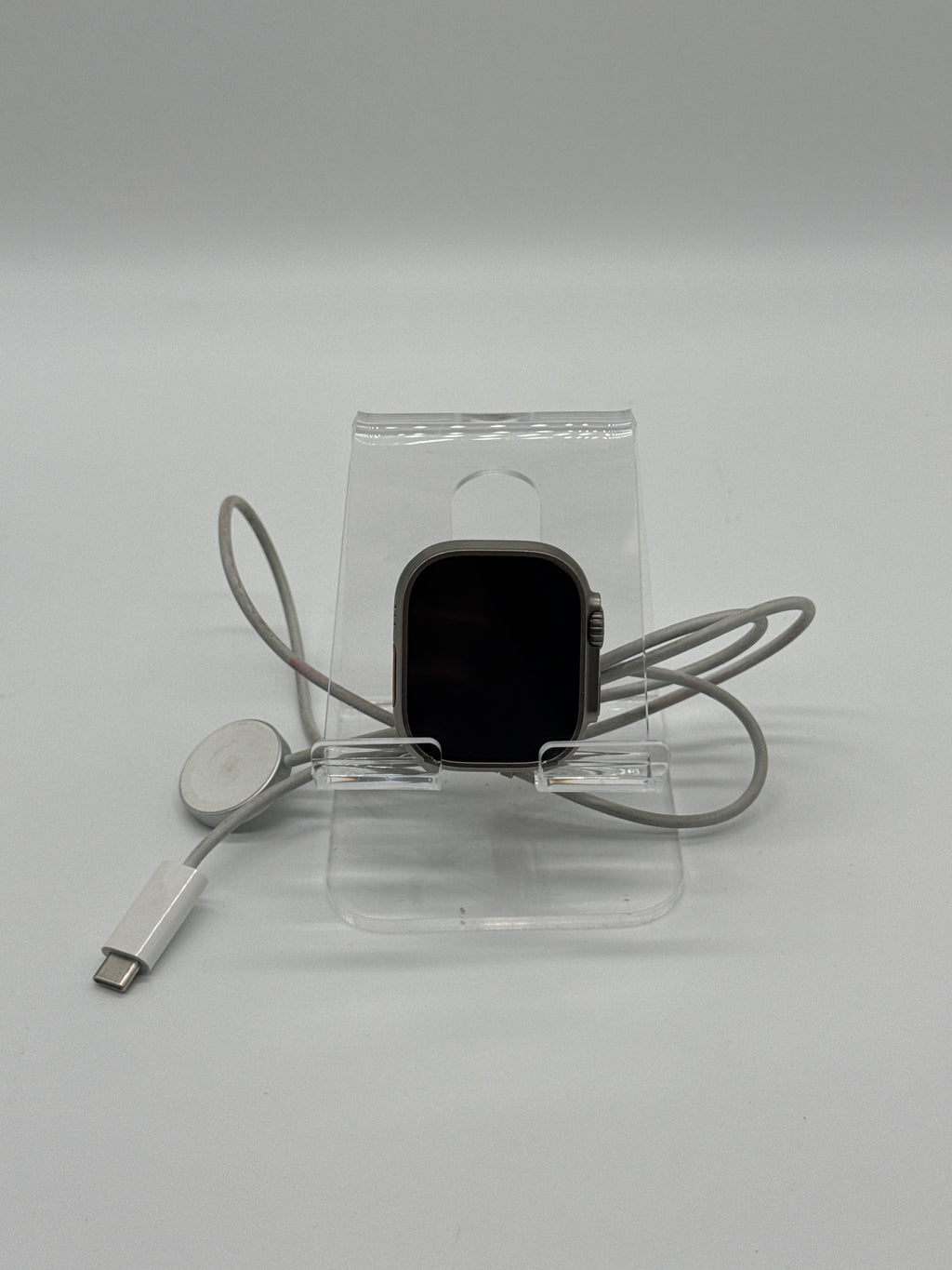 Apple Watch Ultra A2622 49mm Titanium GPS Cellular Gray - Used