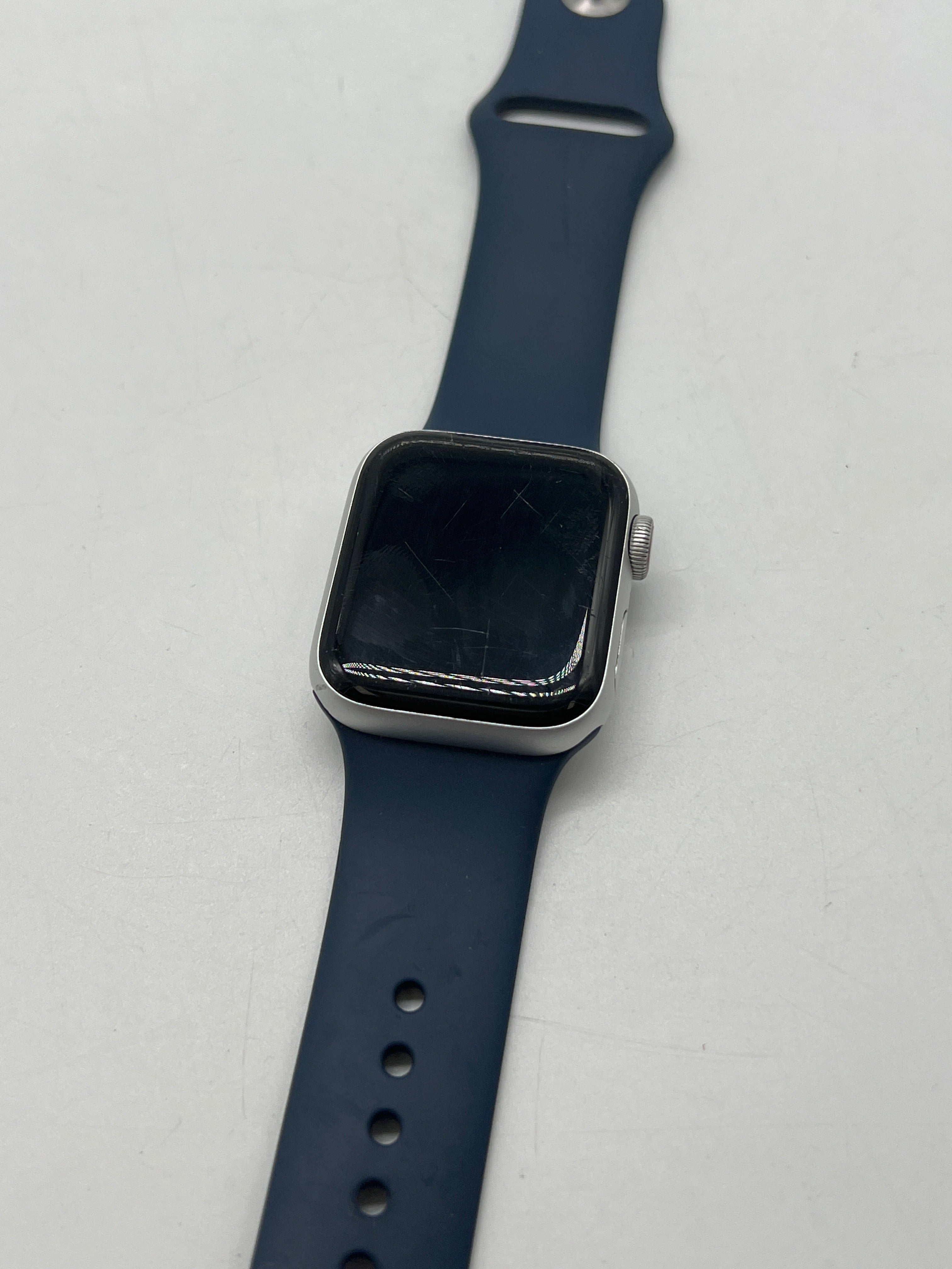Apple Watch SE 2nd Gen 40mm GPS + Cellular 32GB  - Used