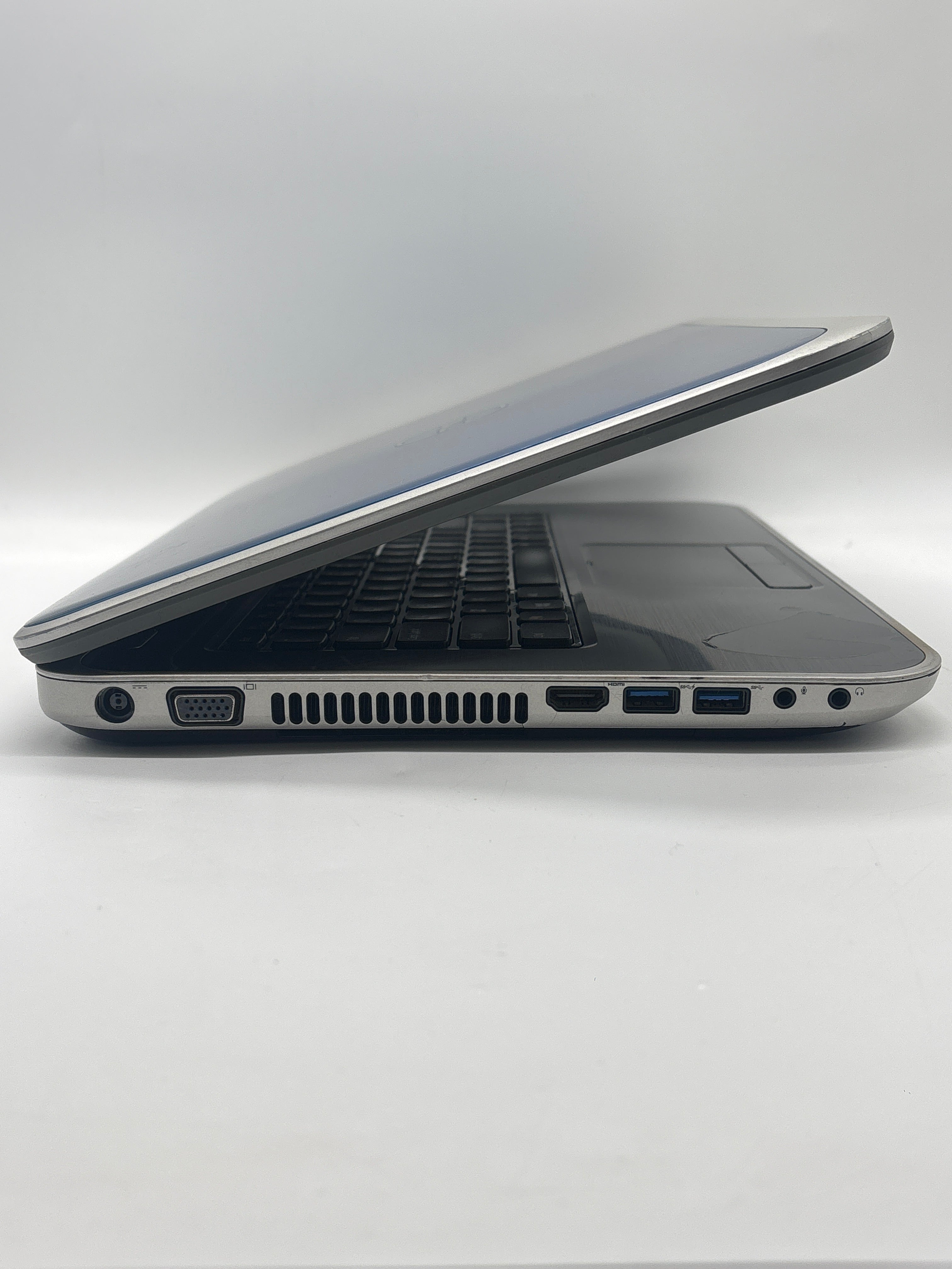 Dell Inspiron 5520 i5-3210m 8GB RAM 1TB HDD - For Parts (Read DESC)