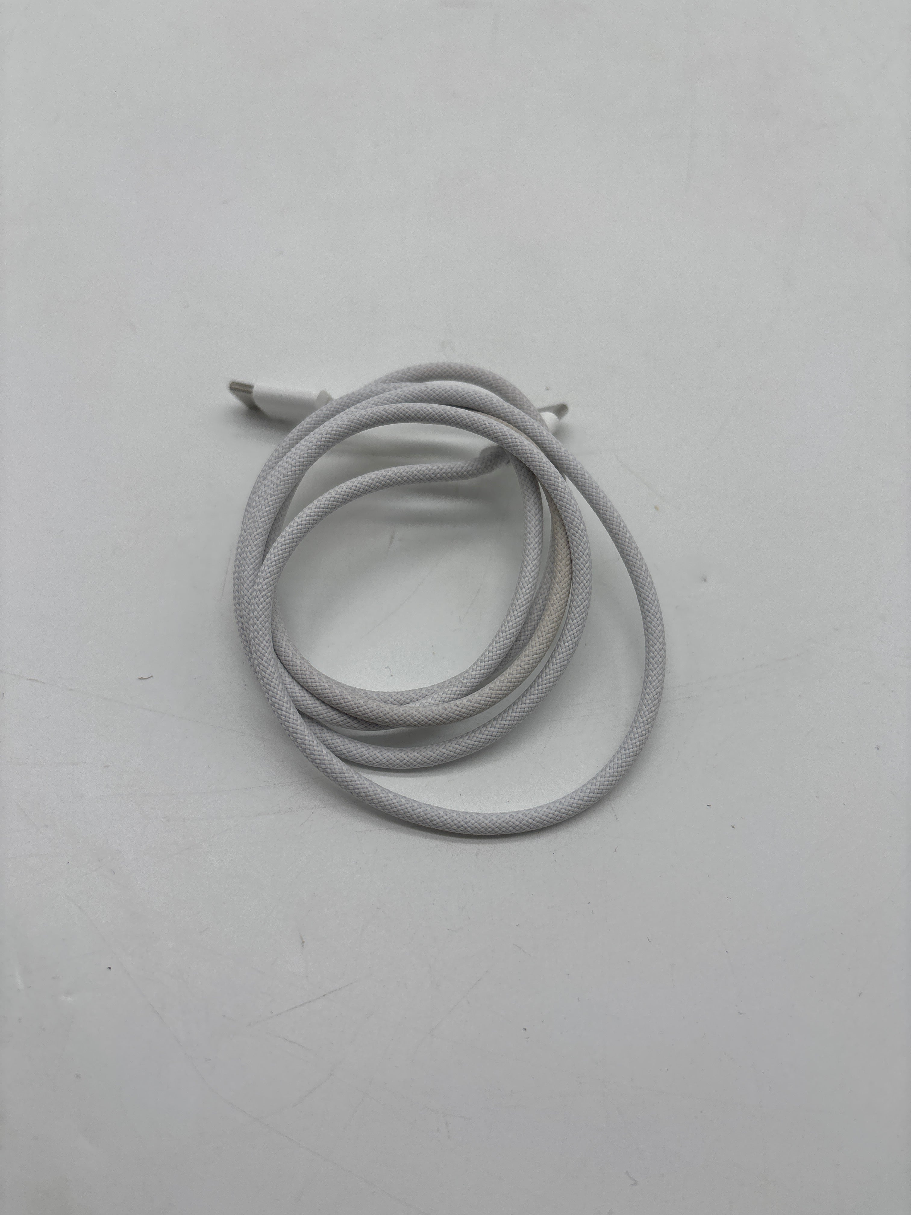 Apple AirPods Max A3184 Starlight Headphones - Used With Box